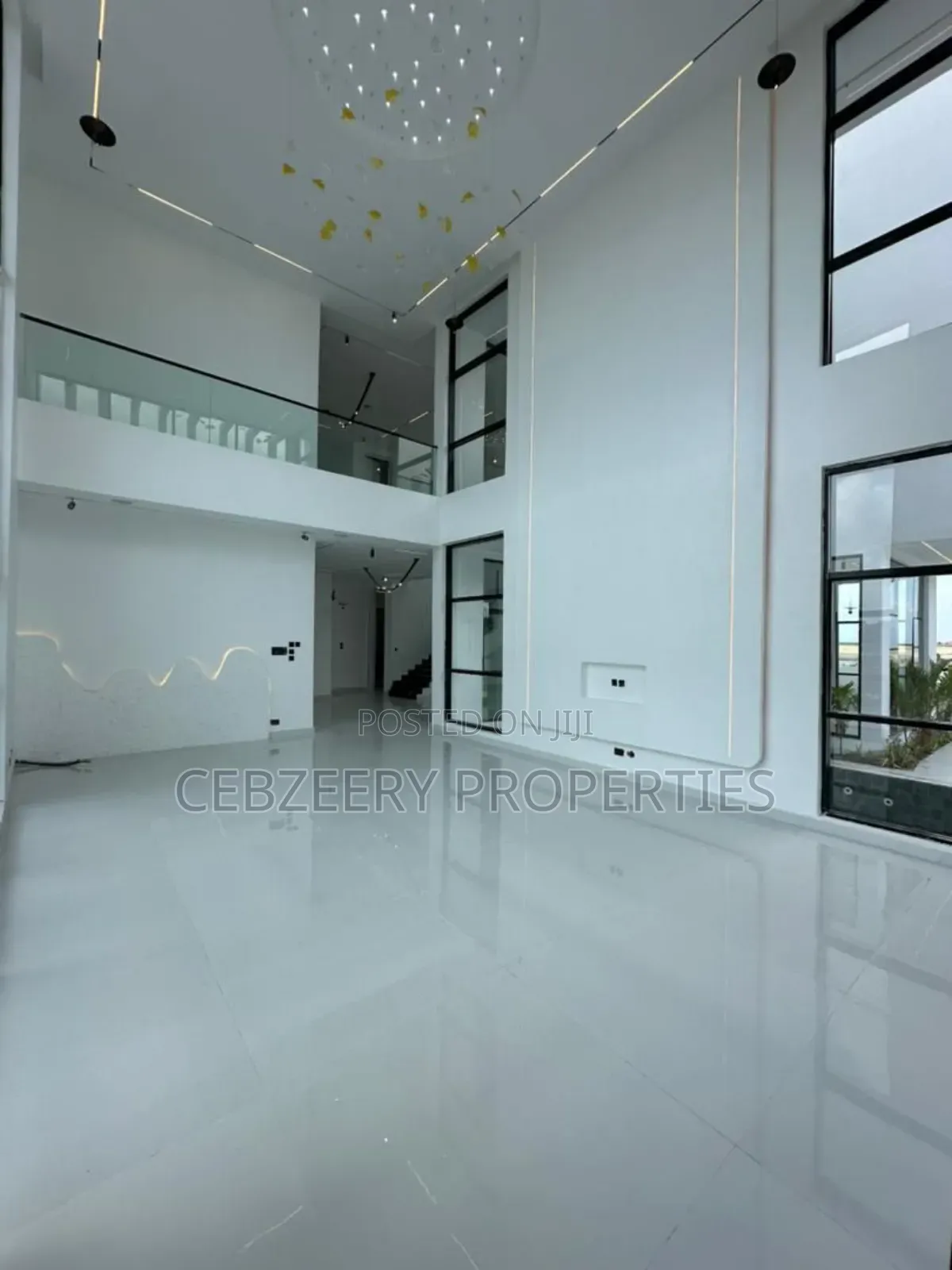 5bdrm Duplex in Osapa london for sale in Osapa london