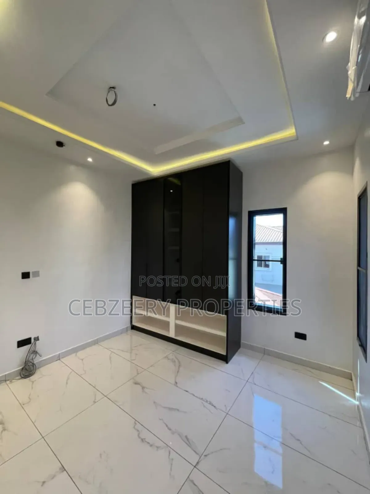 4bdrm Duplex in Lekki Phase 1 for sale in Lekki Phase 1