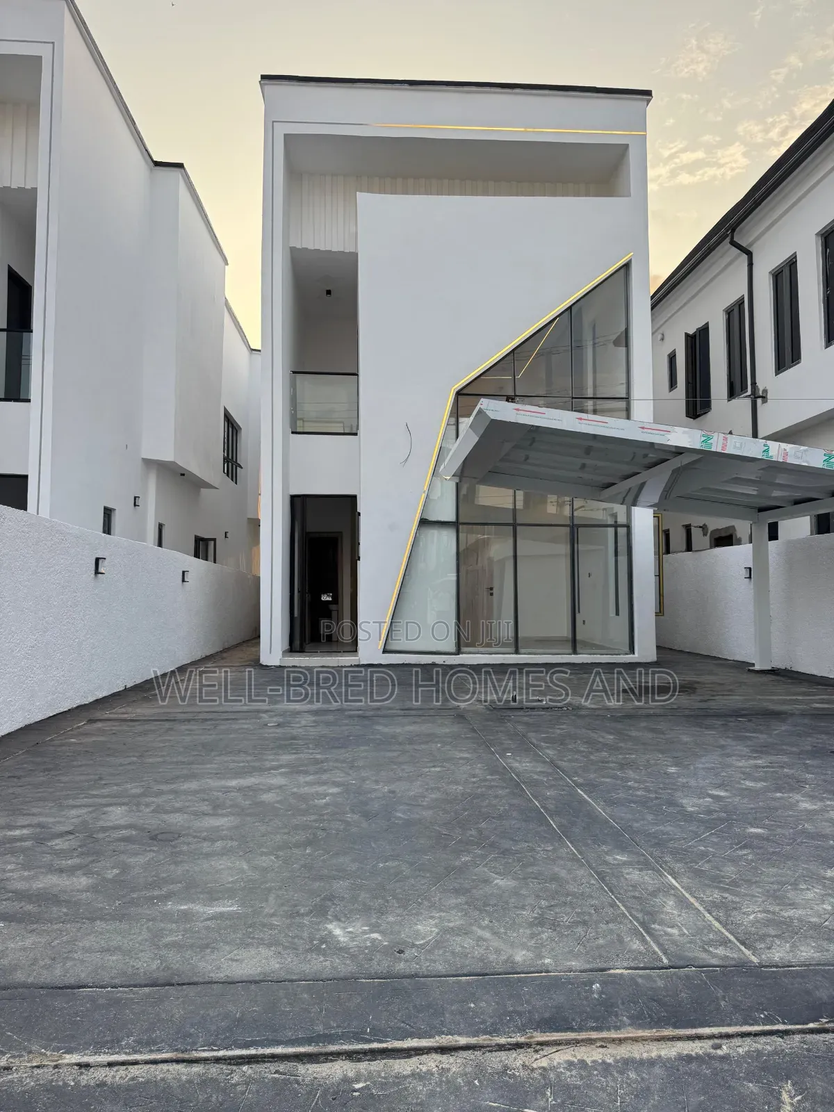 5bdrm Duplex in Vgc, Extension, for sale in Lekki