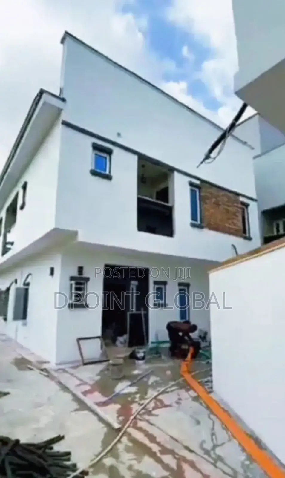 4bdrm Duplex in Estate, Ikeja for sale in Ikeja