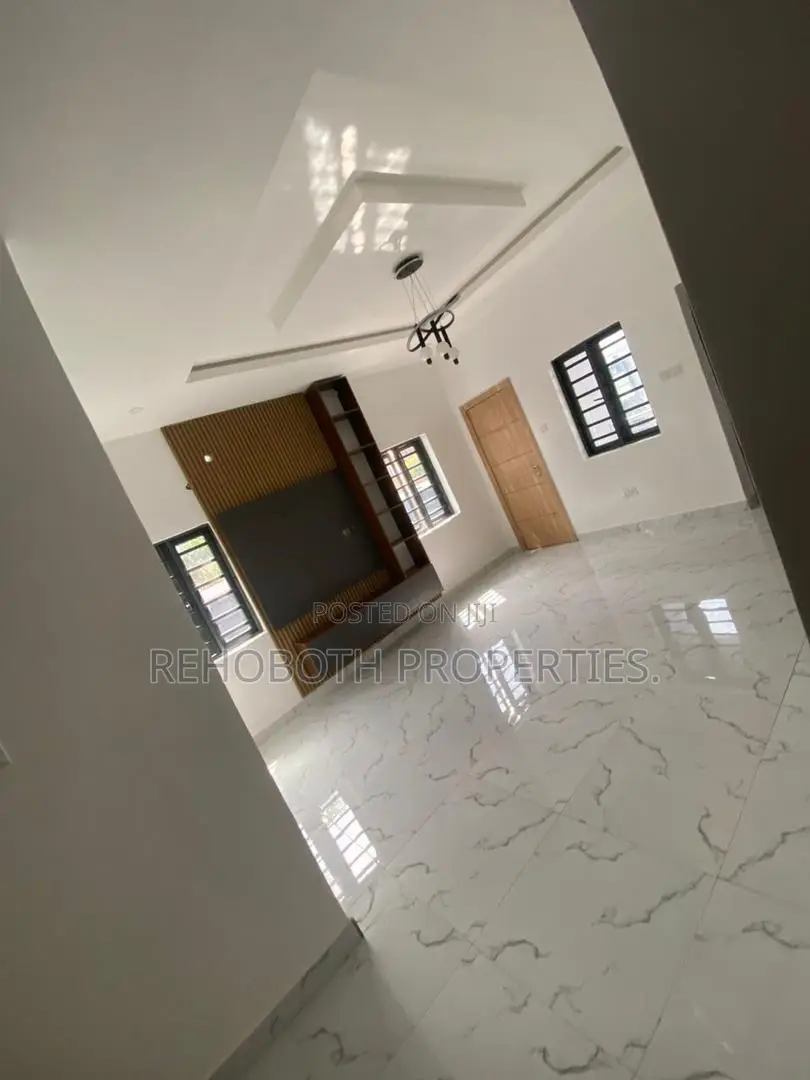 2bdrm Apartment in Foodco Akala Express for rent in Akala Express