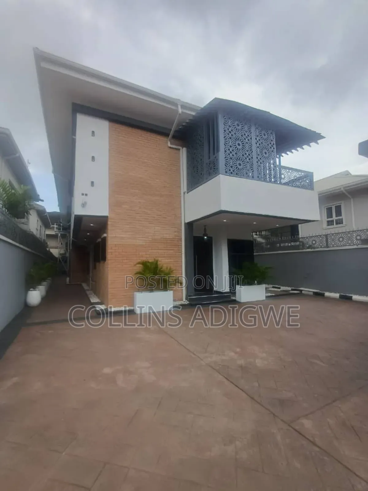 5bdrm Duplex in Lekki Phase 1 for rent in Lekki Phase 1