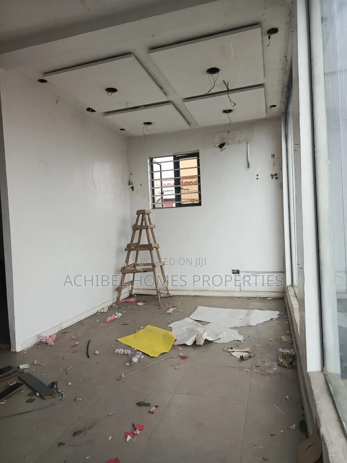 A Shop to Let on Lekki Epe Express Way in Lekki Phase 2