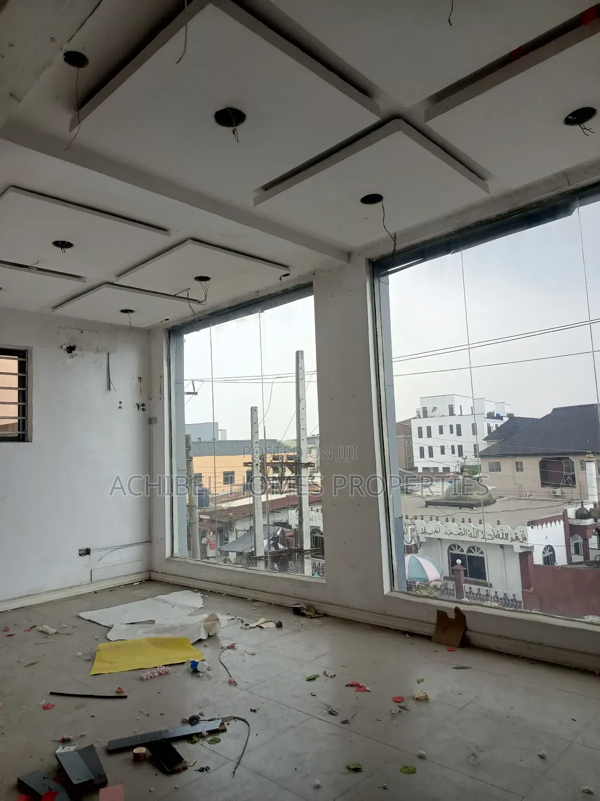 A Shop to Let on Lekki Epe Express Way in Lekki Phase 2