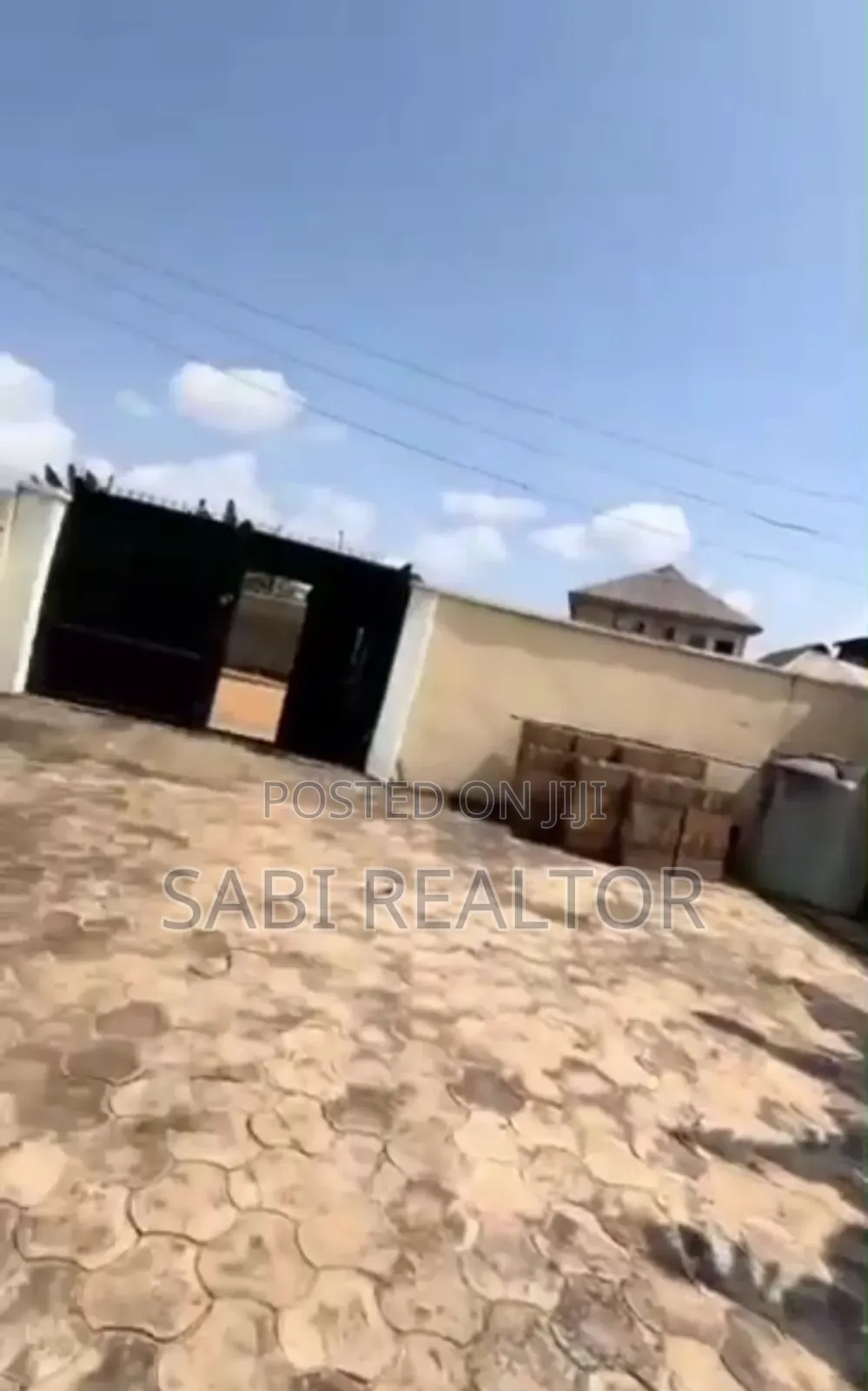 2bdrm Block of Flats in Ayobo for sale in Ayobo
