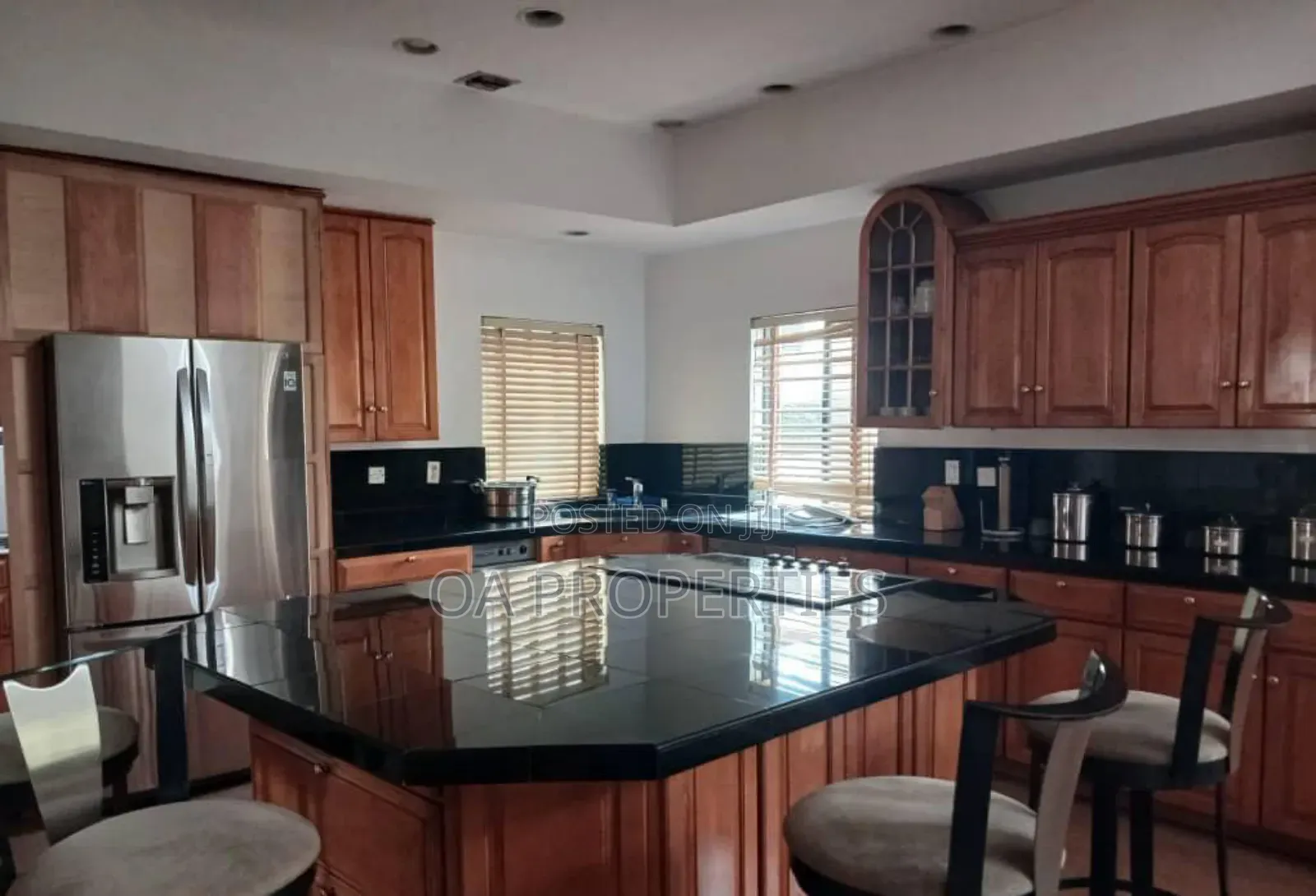 7bdrm Duplex in Ibadan for sale in Ibadan