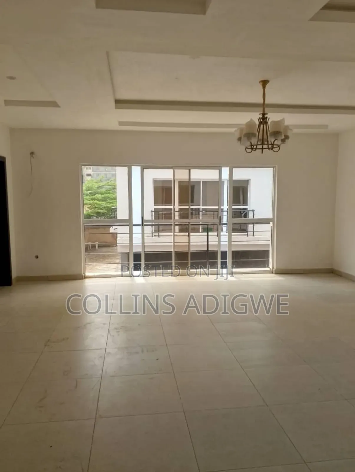 5bdrm Maisonette in Ikoyi, Awolowo Road for sale in Awolowo Road