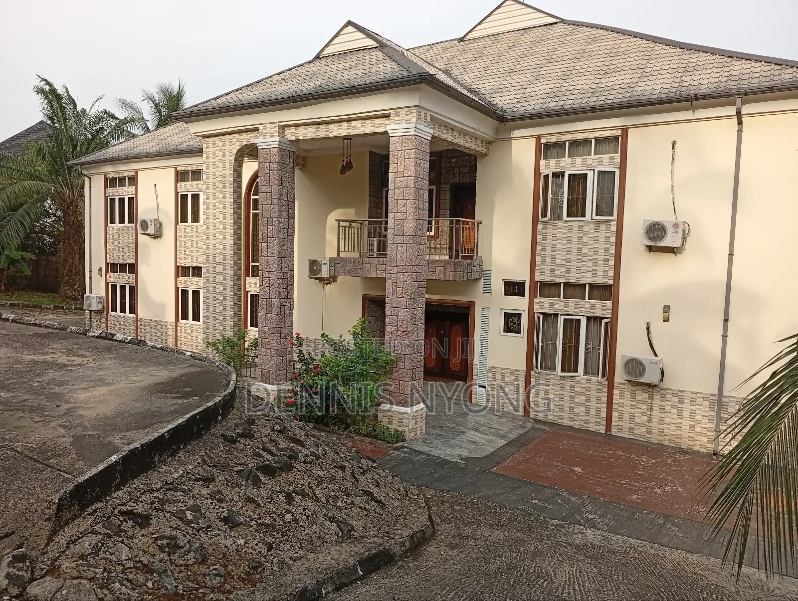 Furnished 5bdrm Duplex in Akai Efa By Dekk, Calabar for sale in Calabar