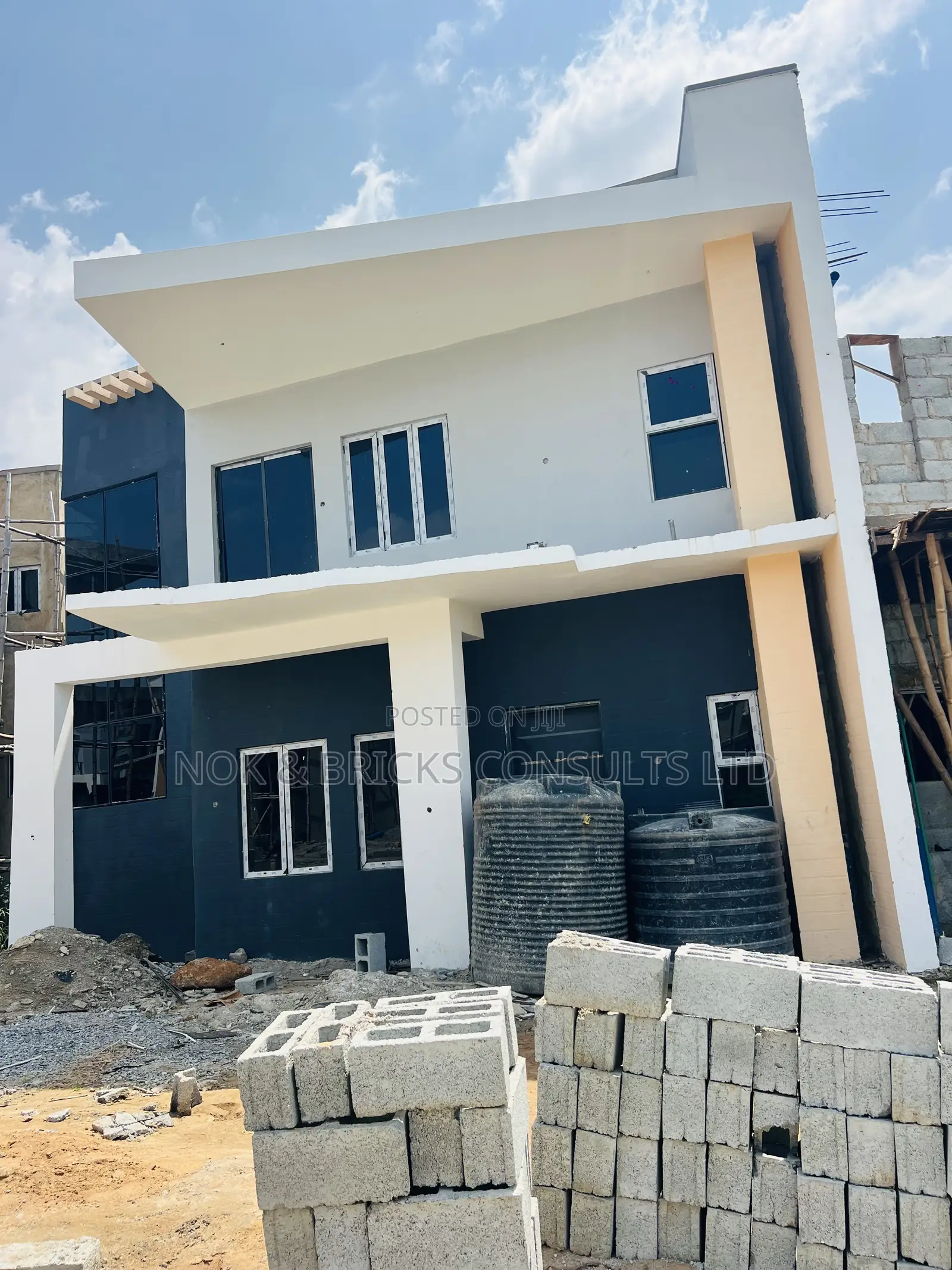 4bdrm Duplex in The Bridge, Galadimawa for sale in Galadimawa