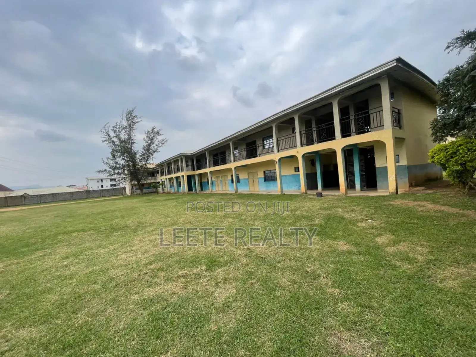 15bdrm House in Kubwa for sale in Kubwa