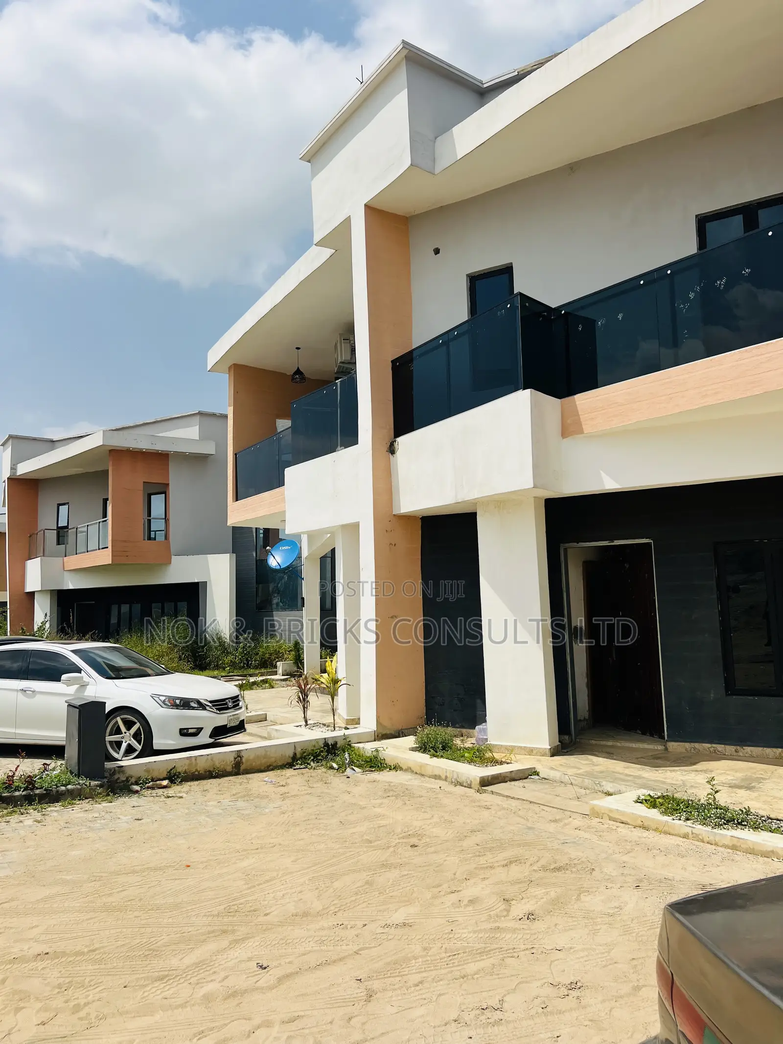 4bdrm Duplex in The Bridge Residence, Galadimawa for sale in Galadimawa