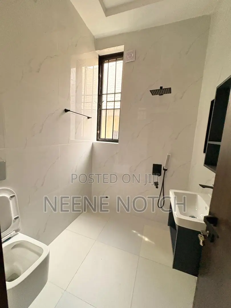 Furnished 5bdrm Townhouse/Terrace in Dewany Street, Apo Resettlement in Apo Resettlement
