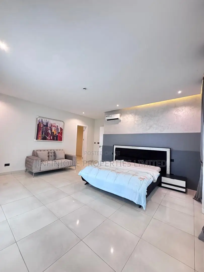5bdrm House in Lekki Phase 1 for sale in Lekki Phase 1