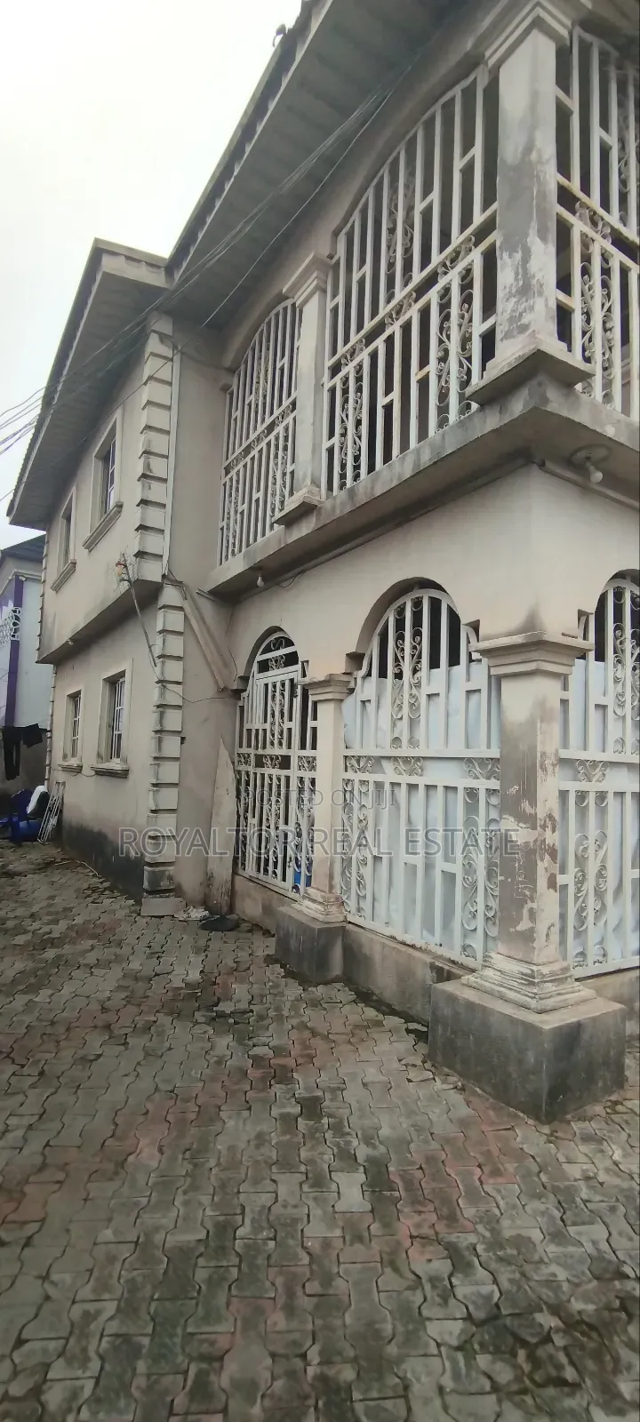 5bdrm Duplex in Royaltor Real Estate, Benin City for sale in Benin City