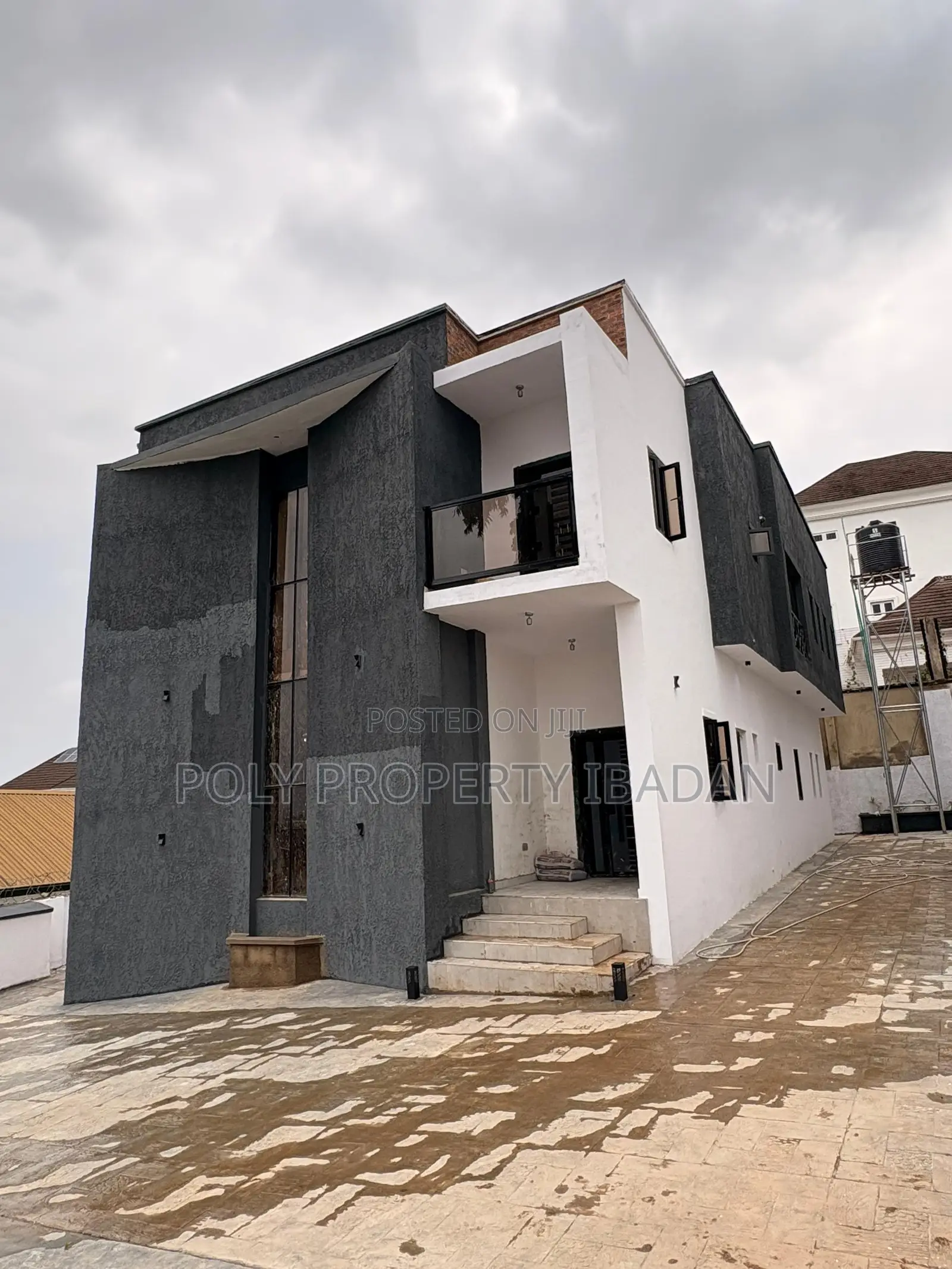 4bdrm Duplex in Alalubosa Gra, Ibadan for sale in Ibadan