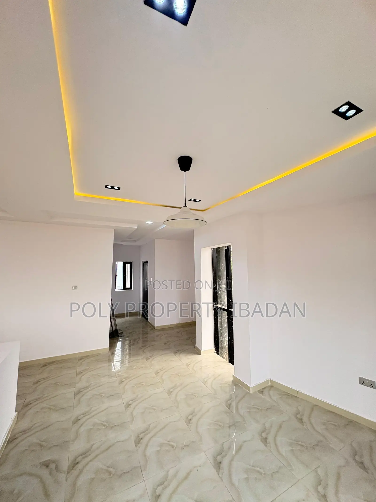 4bdrm Duplex in Alalubosa Gra, Ibadan for sale in Ibadan