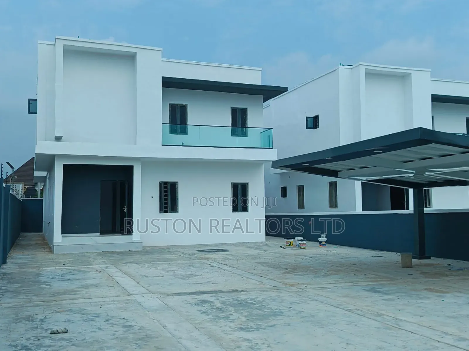 4bdrm Duplex in Samonda for sale in Samonda