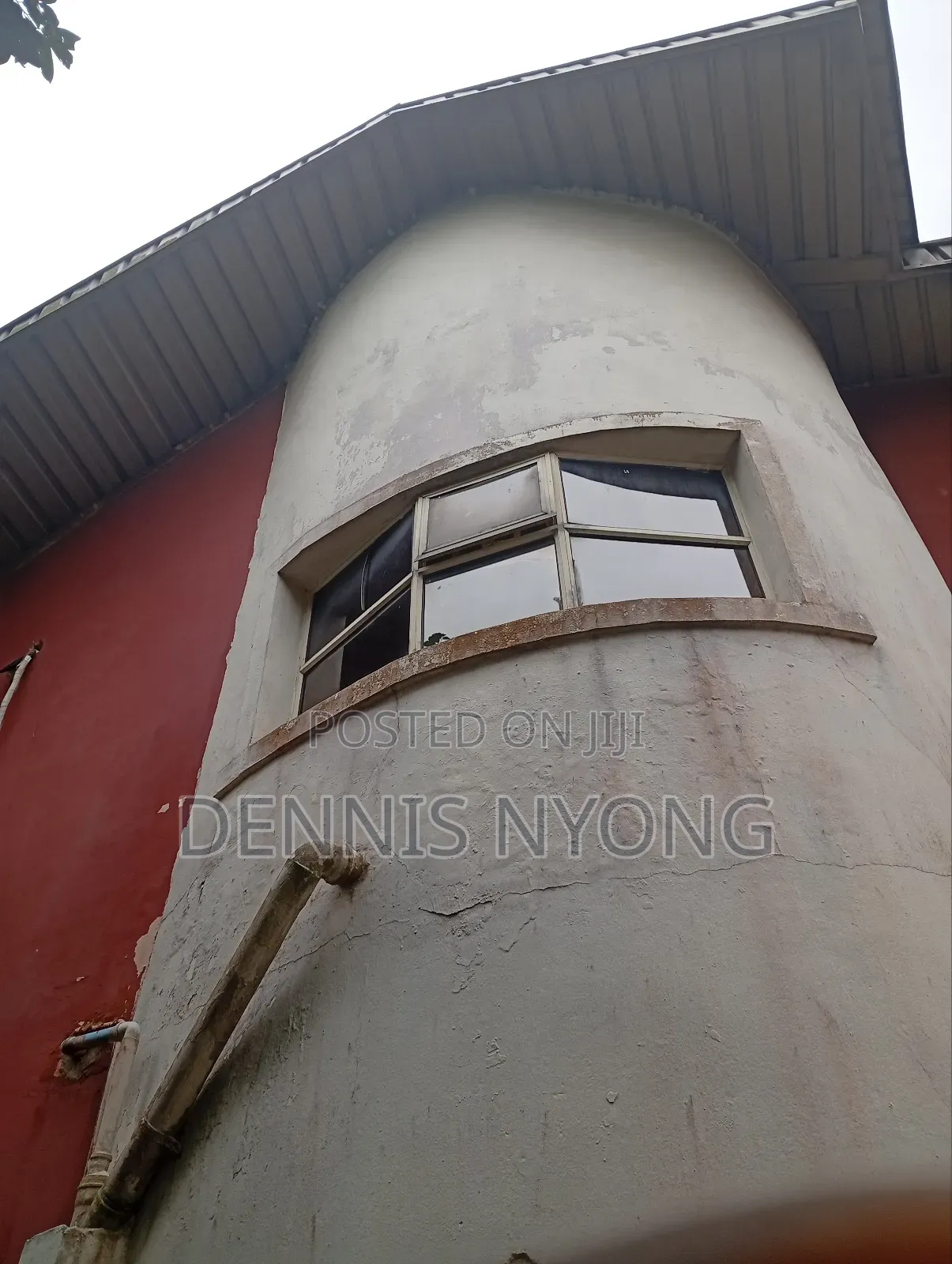 8bdrm Duplex in Akai Efa By Jehovah, Calabar for sale in Calabar