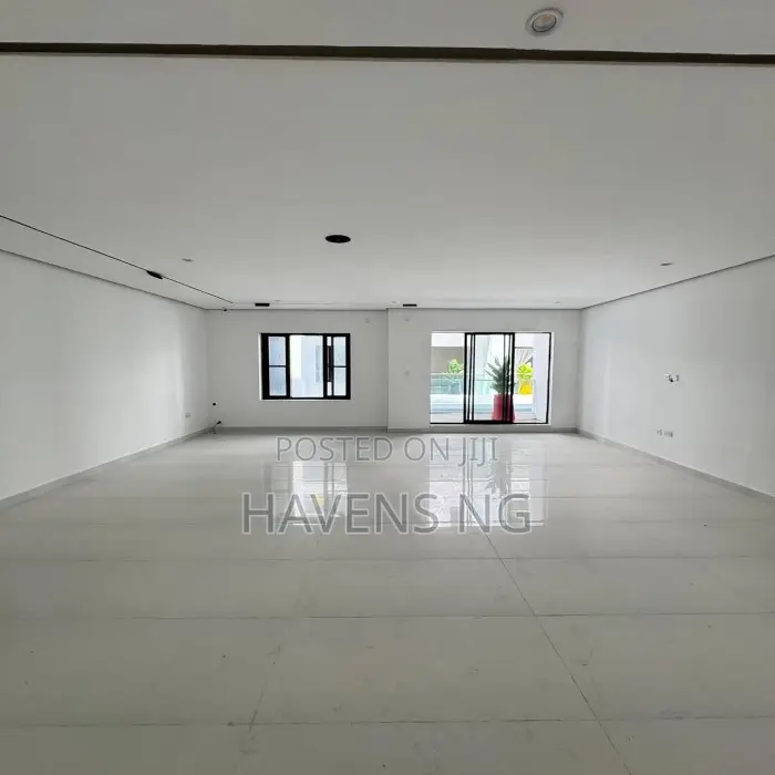4bdrm Duplex in Ikate for sale in Ikate