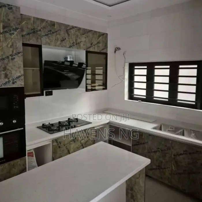 5bdrm Duplex in Omole Phase 1 for sale in Omole Phase 1