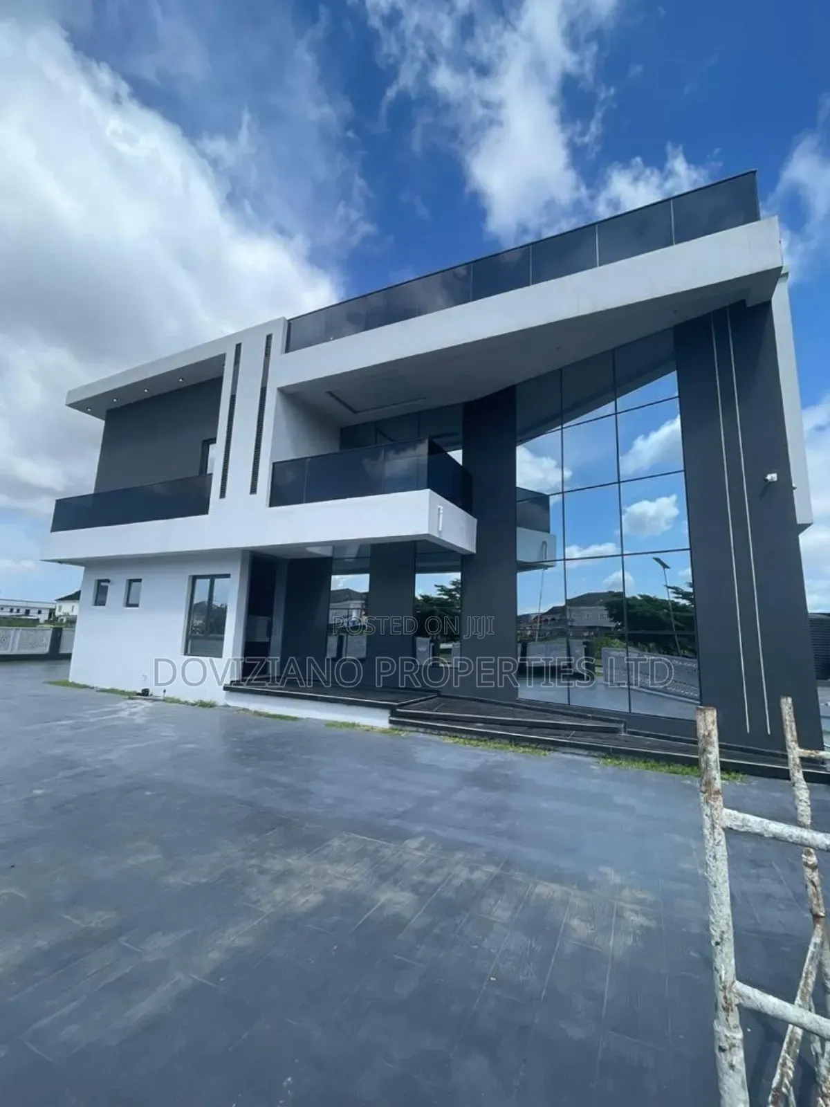 5bdrm Duplex in Ajah for sale in Ajah