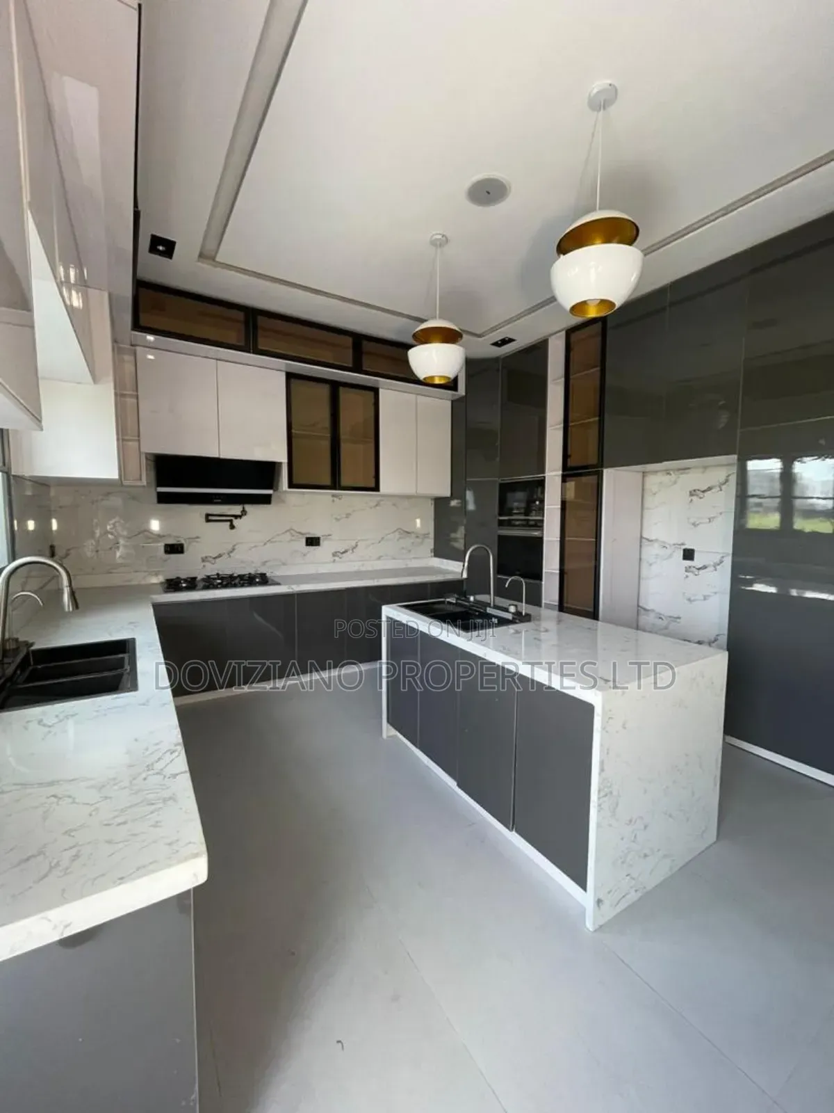 5bdrm Duplex in Ajah for sale in Ajah