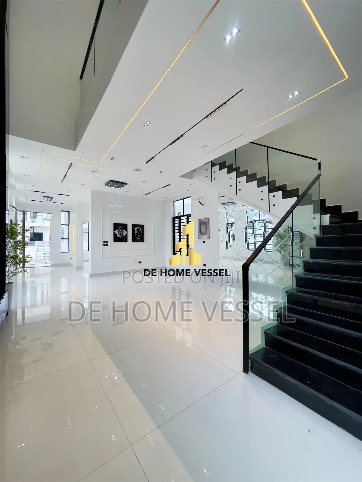 5bdrm Duplex in Lekki for sale in Lekki