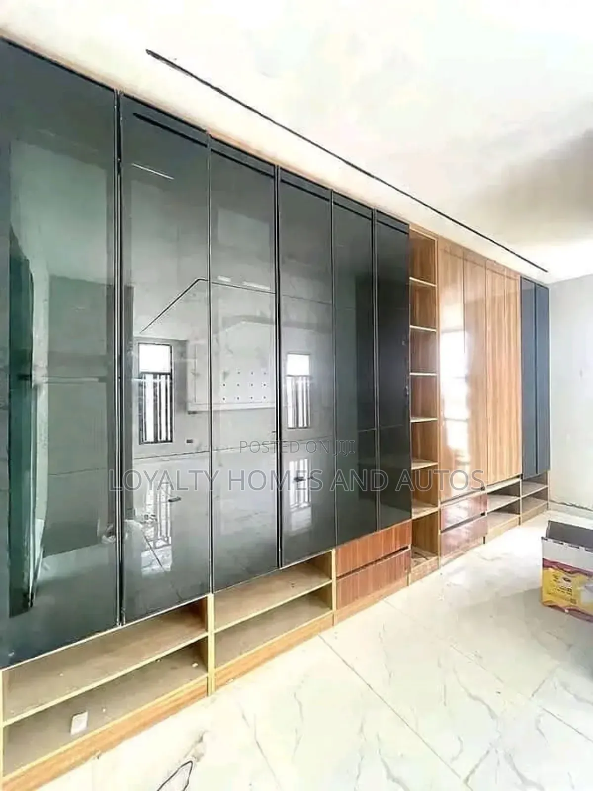 Furnished 5bdrm Duplex in Lekki Phase 1 for sale in Lekki Phase 1