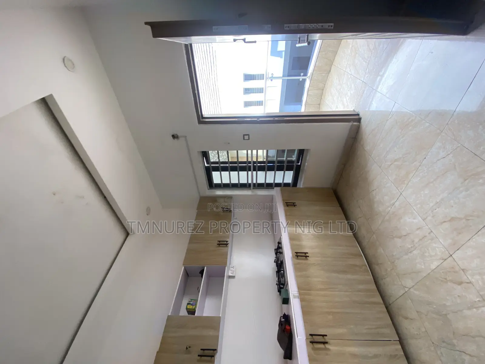 Studio Apartment in Conservation, Chevron for rent in Chevron