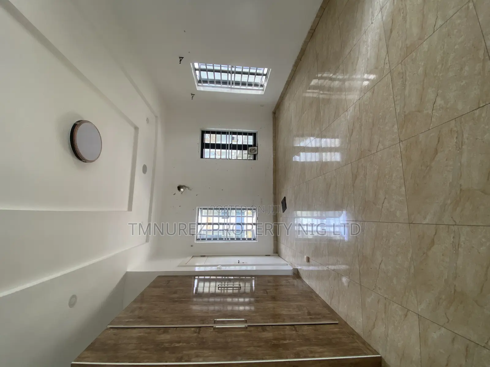 Studio Apartment in Conservation, Chevron for rent in Chevron