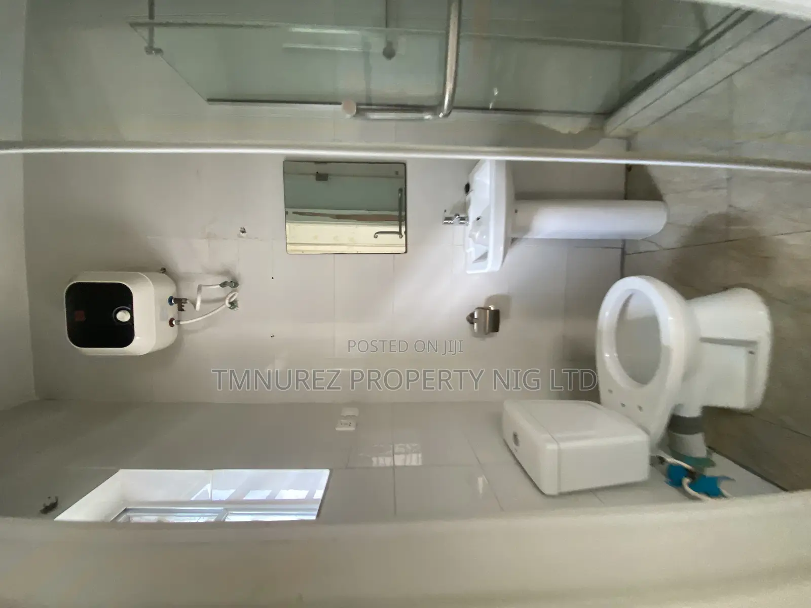 Studio Apartment in Conservation, Chevron for rent in Chevron