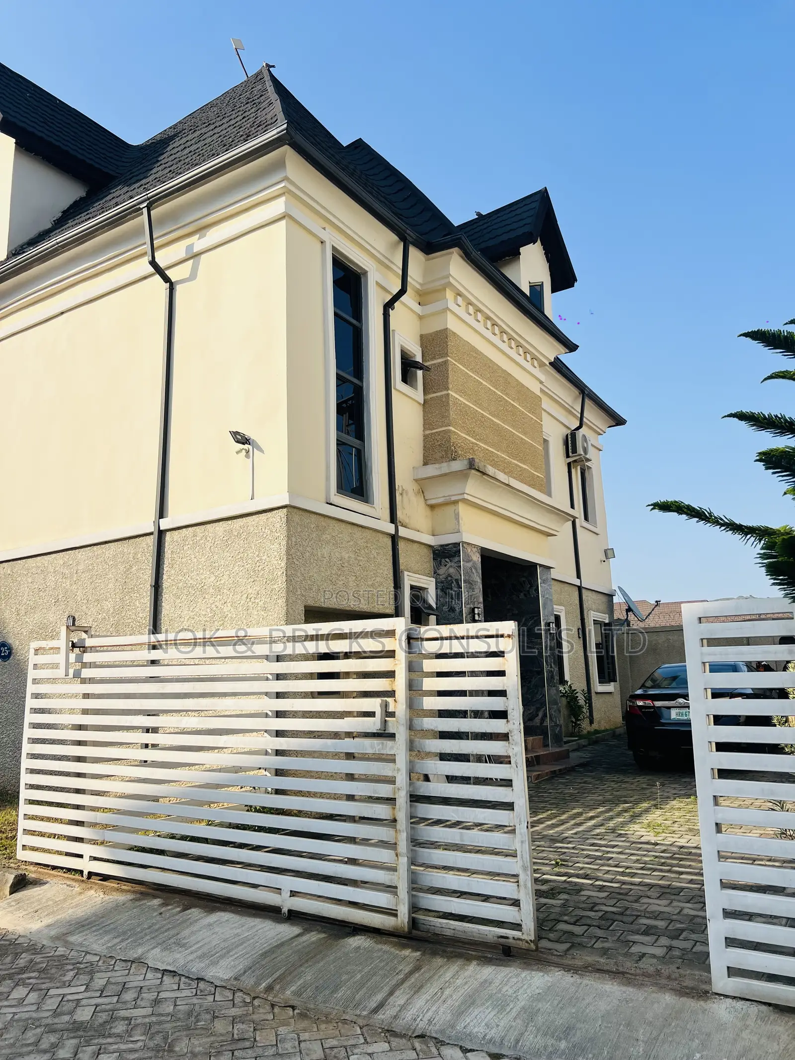 5bdrm Duplex in Efab Cystal, Life Camp for sale in Life Camp