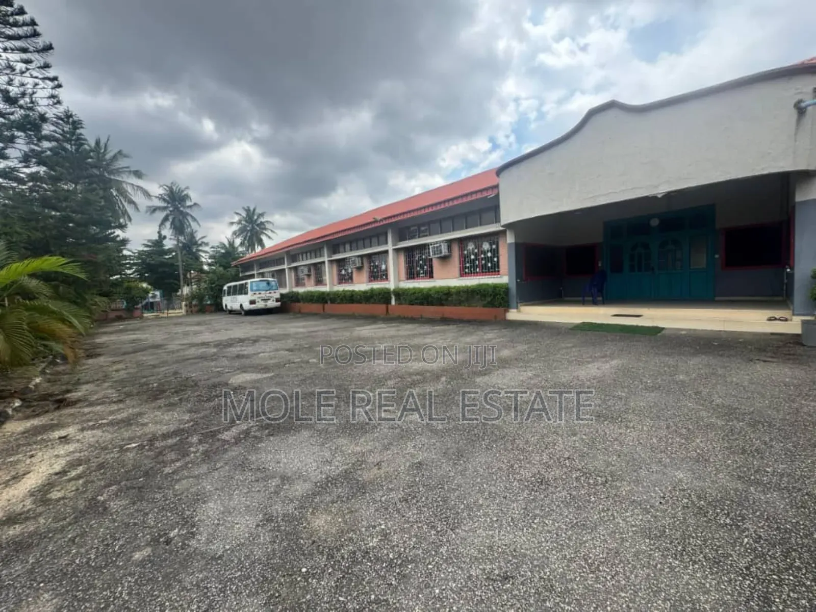 903sqm Plot (Joint Venture ) Ilupeju Lagos State in Ilupeju