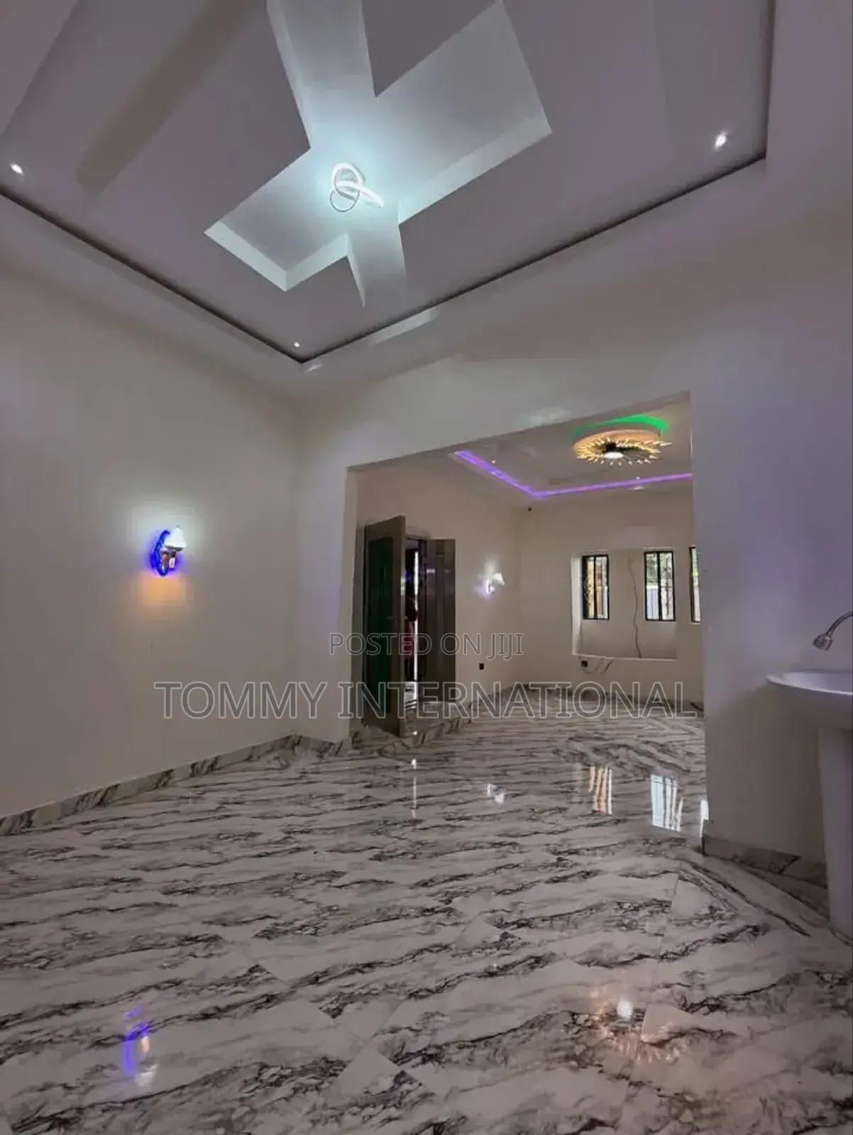 3bdrm Bungalow in Nddc, Estate, Port-Harcourt for sale in Port-Harcourt