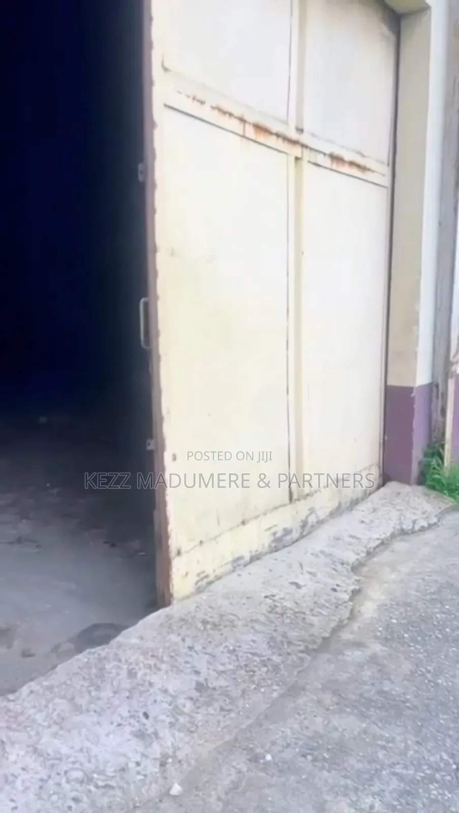 To Let/ Lease : 1500 SQMTS Warehouse at Trans Amadi Area , Ph in Trans Amadi