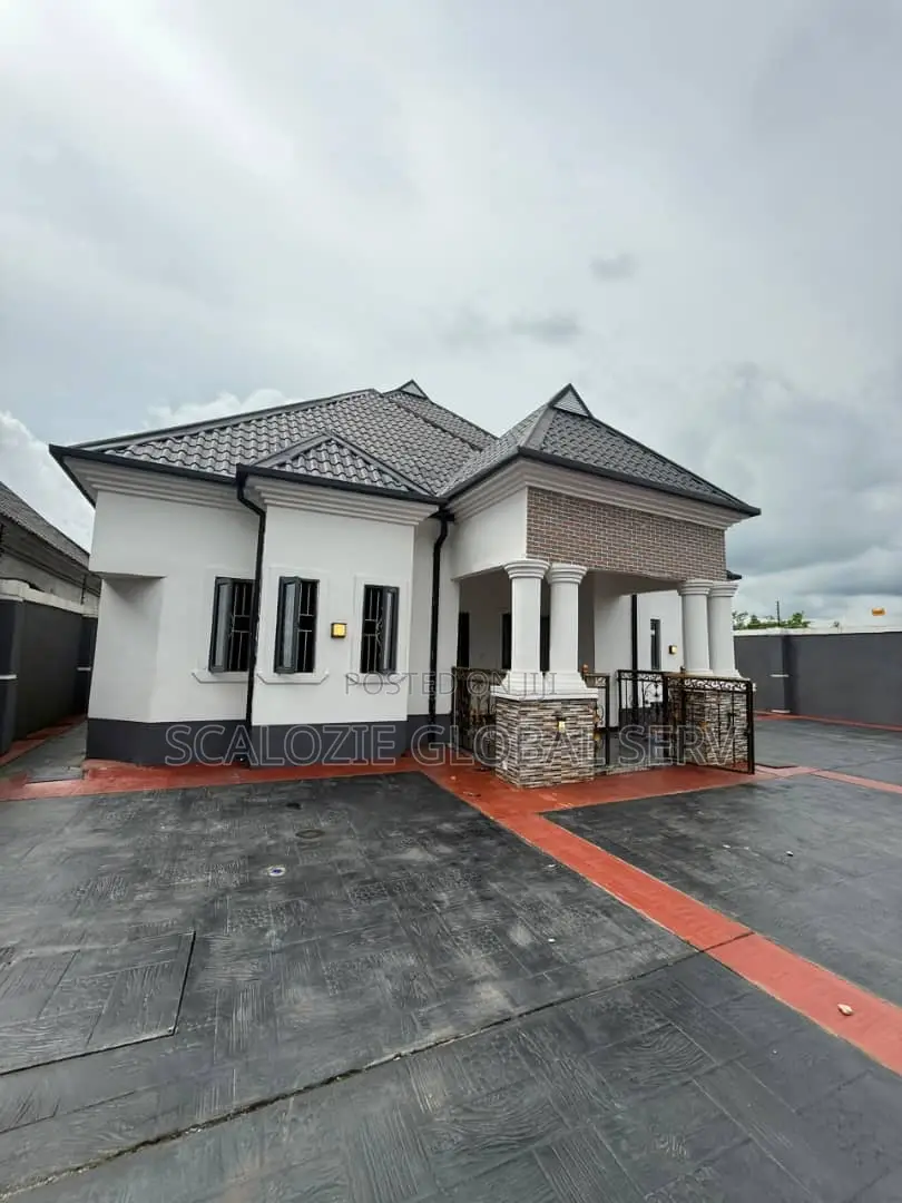 4bdrm Bungalow in Army Range Nddc for sale in Port-Harcourt