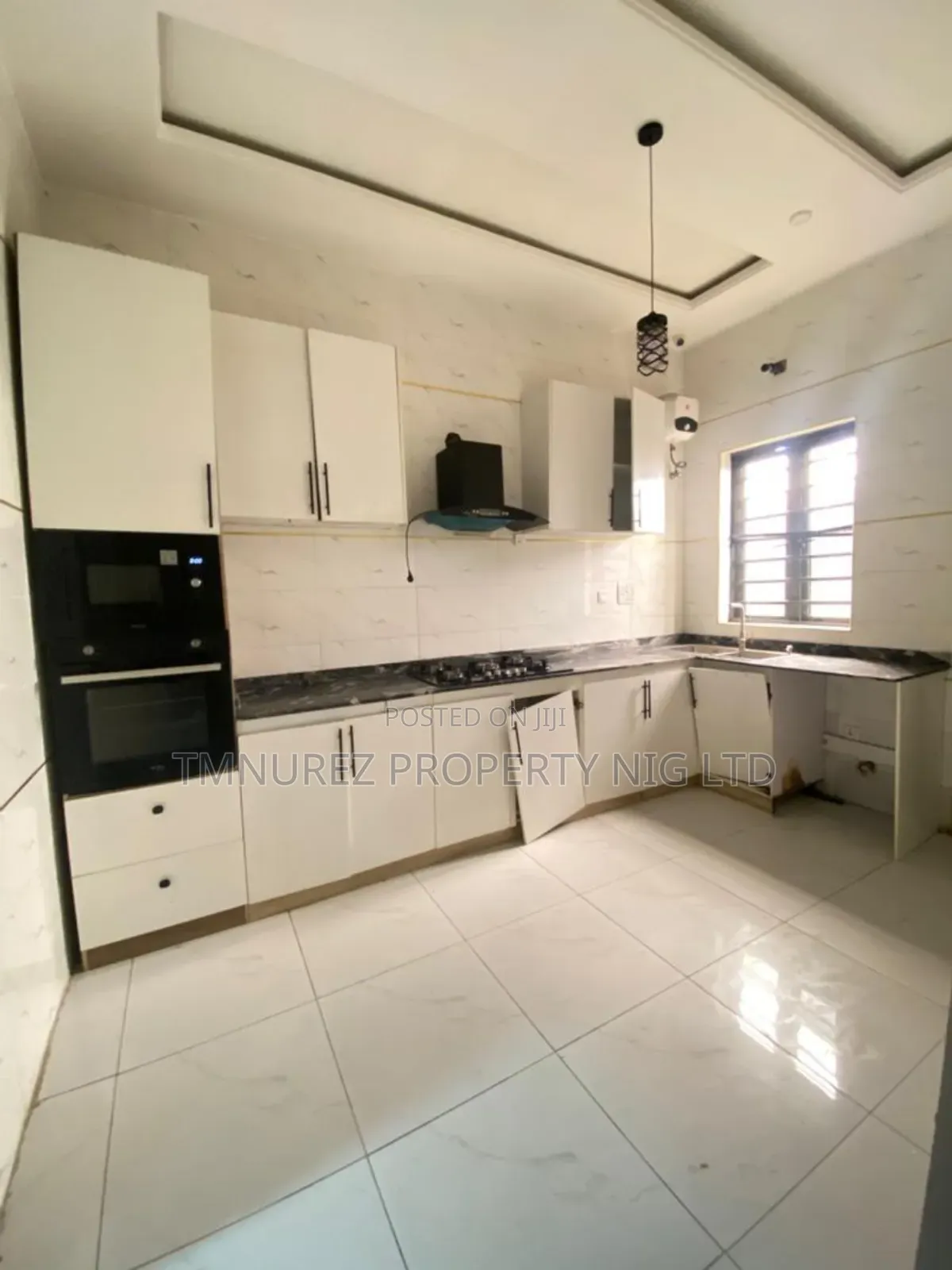 Mini Flat in Orchild Road Lekki, Chevron for rent in Chevron