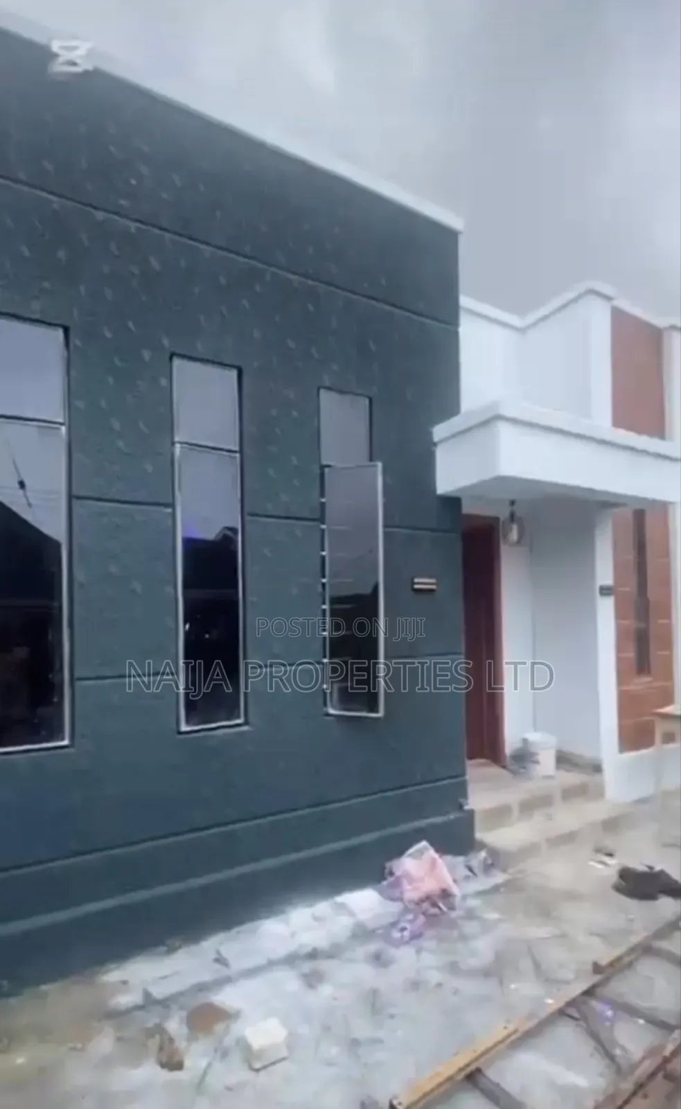 3bdrm Bungalow in Abraham Adesanya, Ajah for sale in Ajah