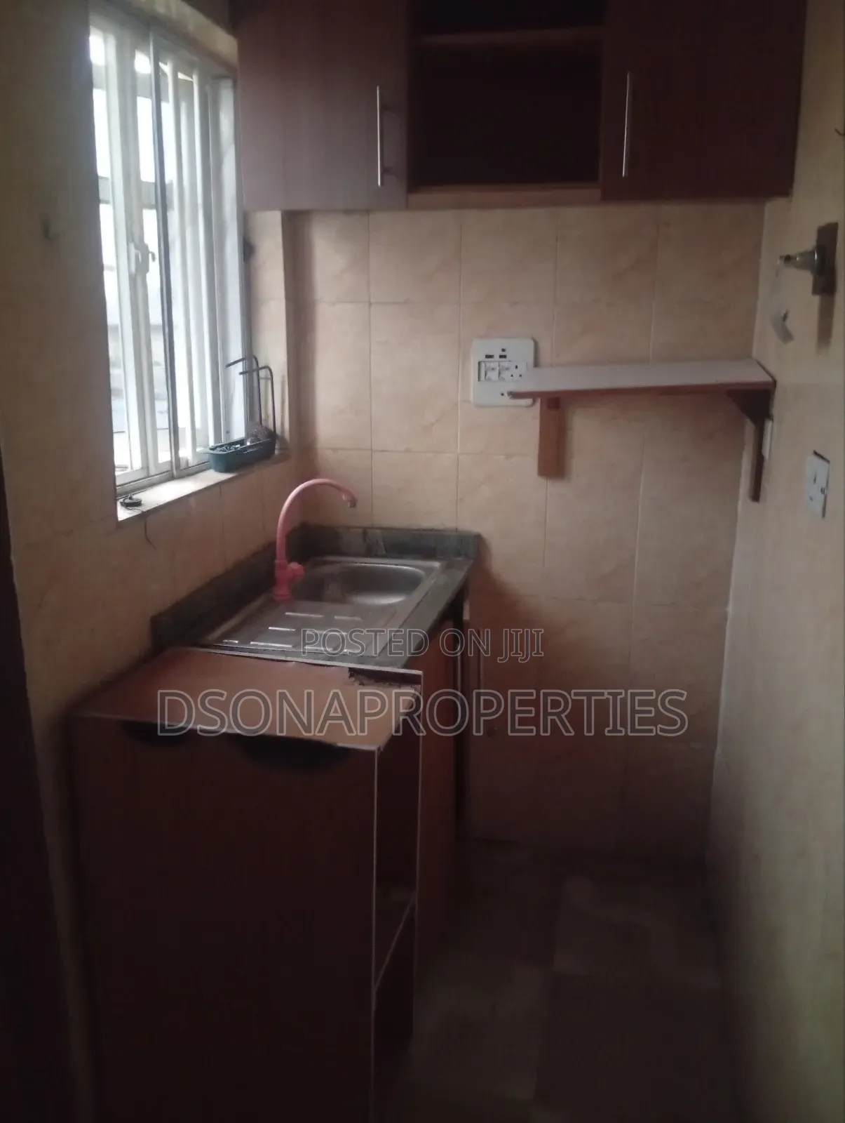 1bdrm Apartment in Ile-Ogbo Estate, Abule Egba for rent in Abule Egba
