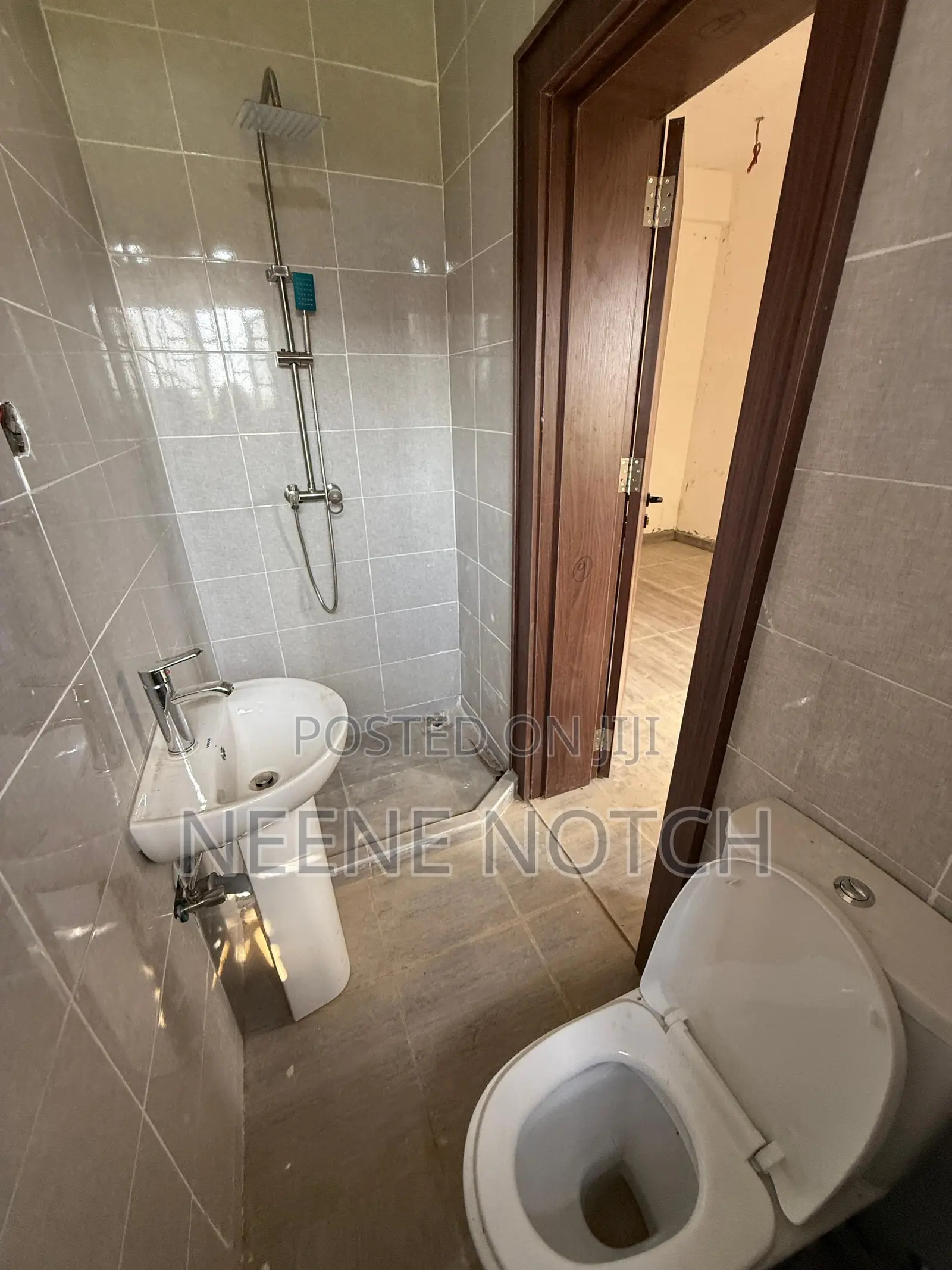 Furnished 4bdrm Block of Flats in Jay Jay Street, Galadimawa for sale in Galadimawa