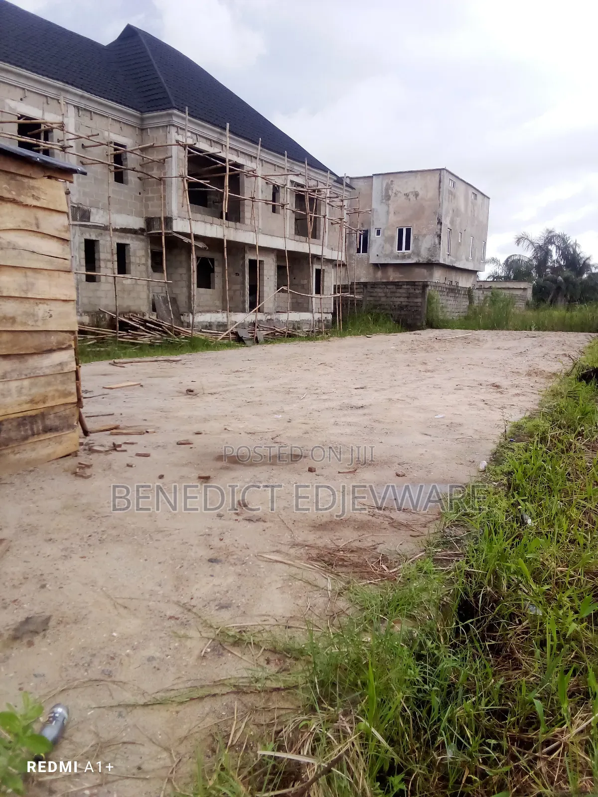 Distress Sale of Land Call in Estate Silver Point Badore Ajah in Ajah