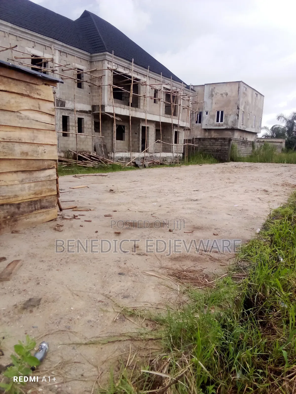 Distress Sale of Land Call in Estate Silver Point Badore Ajah in Ajah