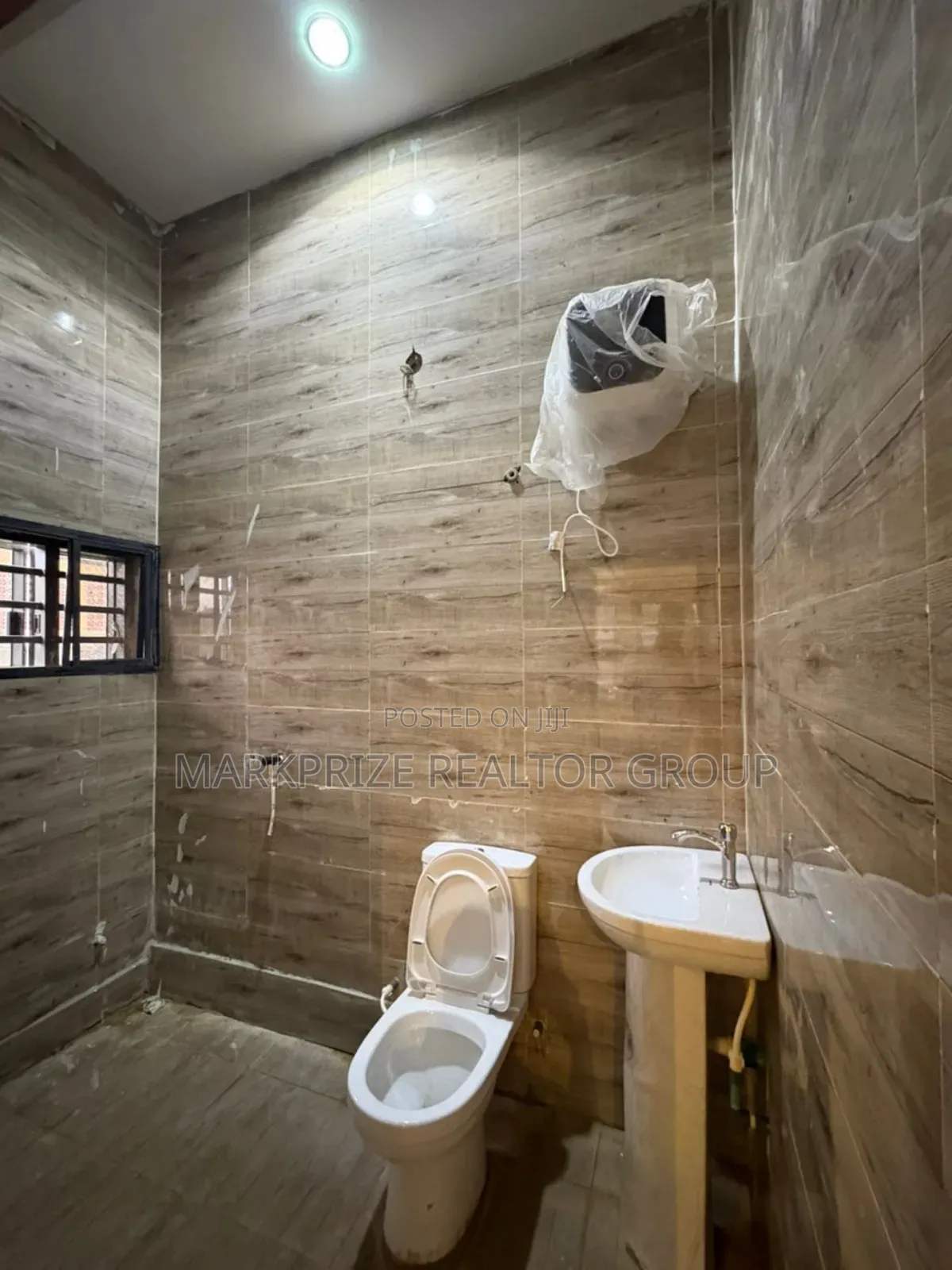 4bdrm Duplex in Bodija for sale in Bodija