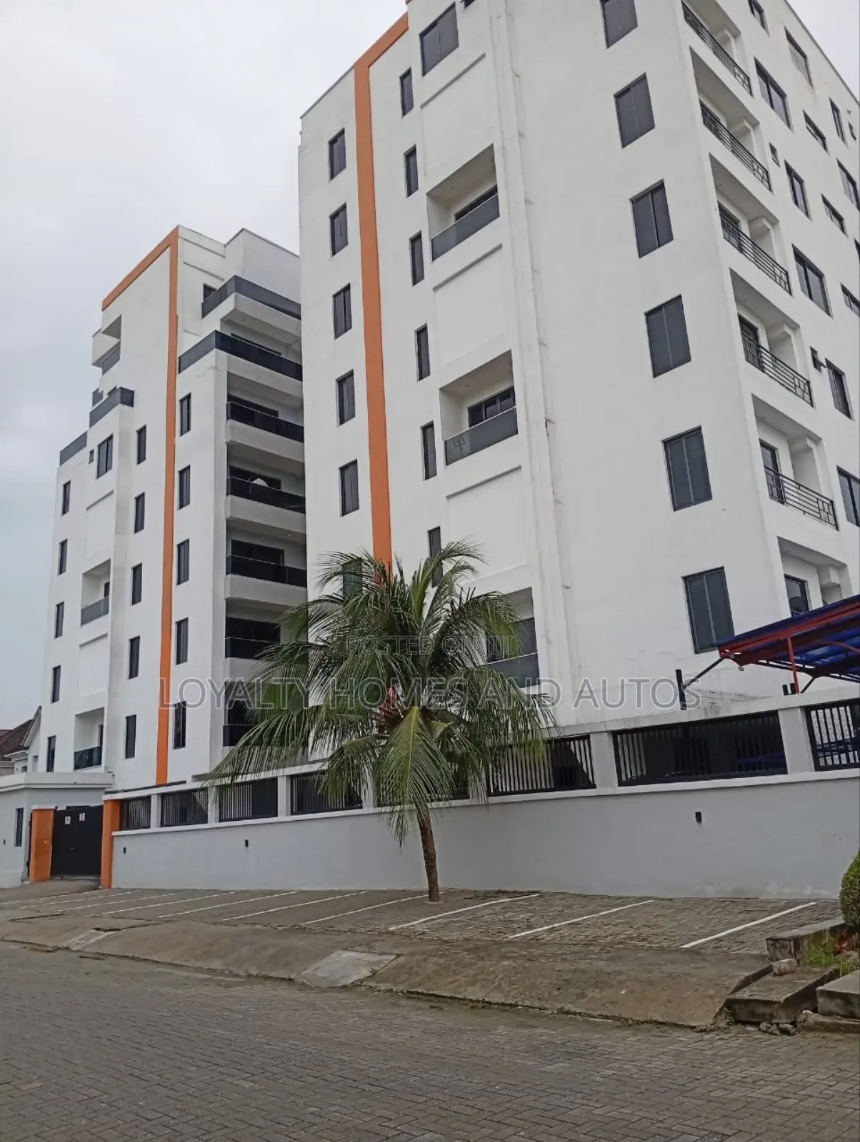 4bdrm Maisonette in Admiralty Lekki for rent in Lekki Phase 1