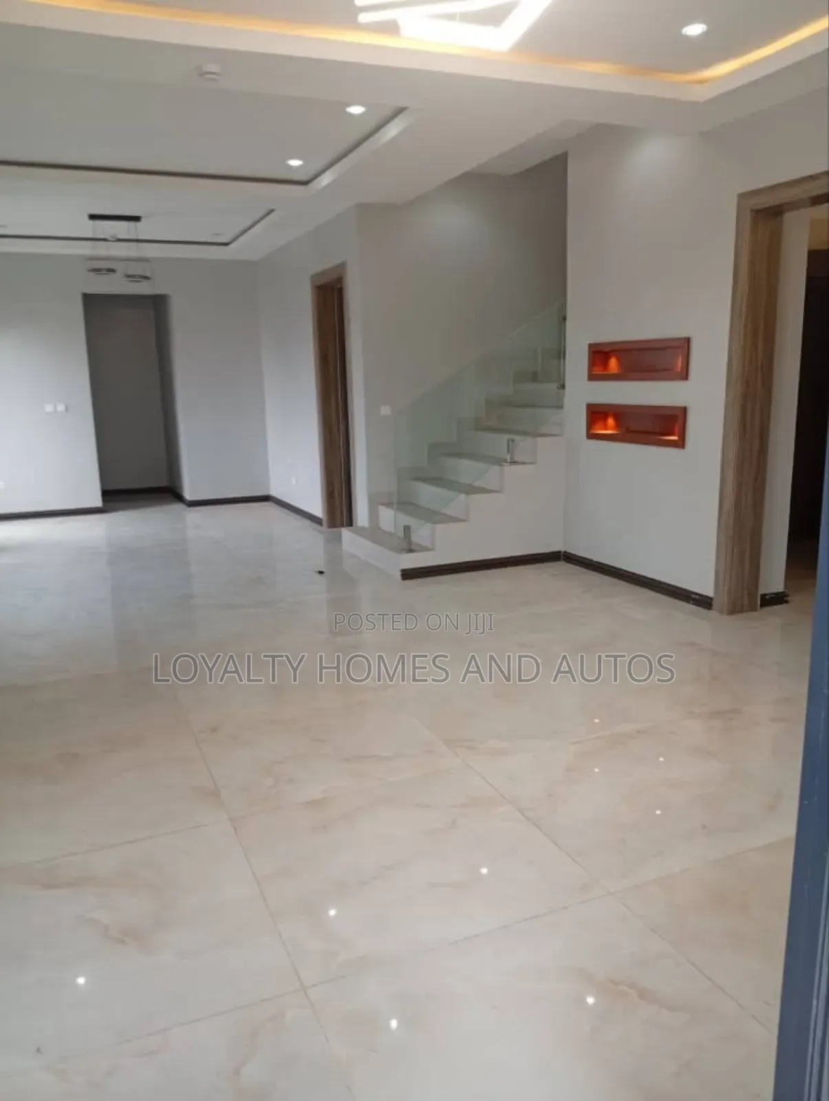 4bdrm Maisonette in Admiralty Lekki for rent in Lekki Phase 1