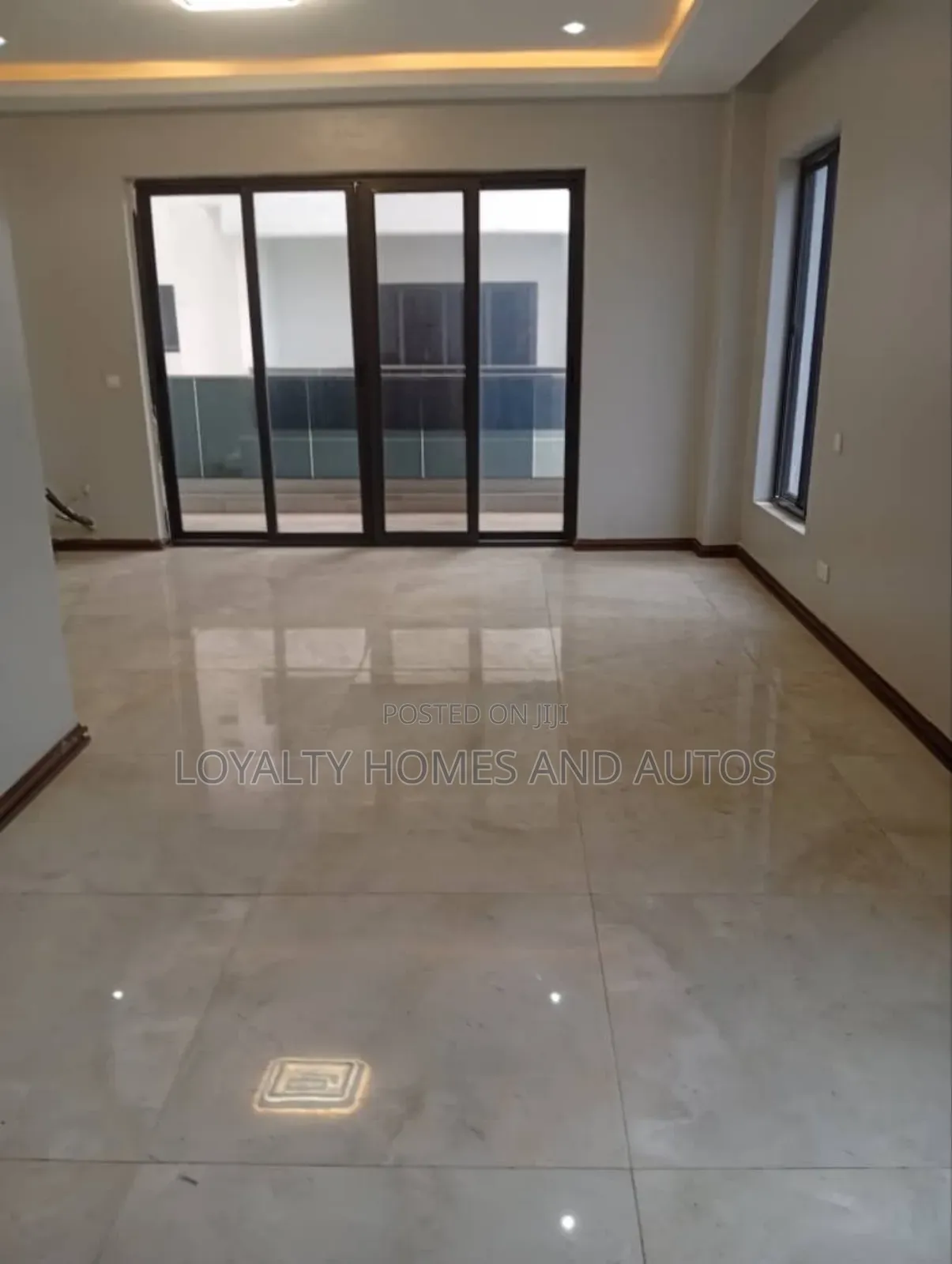 4bdrm Maisonette in Admiralty Lekki for rent in Lekki Phase 1