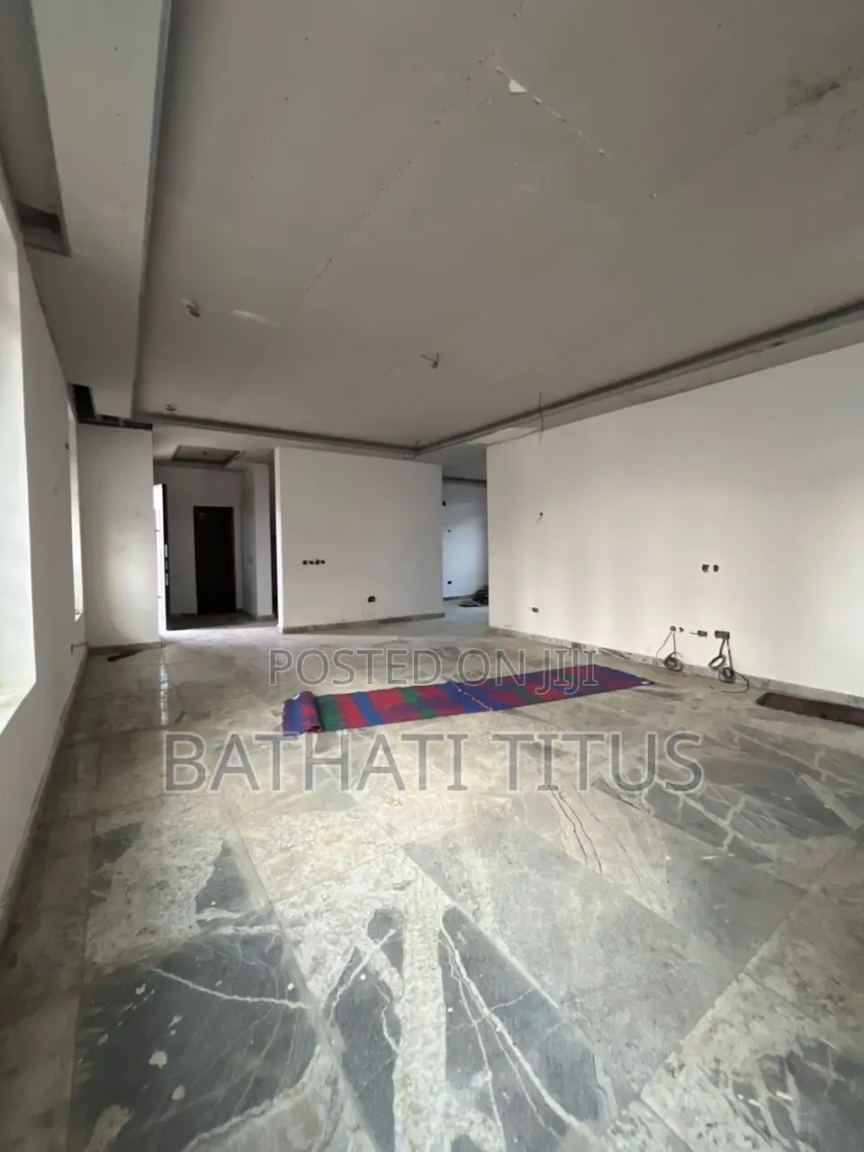 4bdrm Duplex in Life Camp for sale in Life Camp