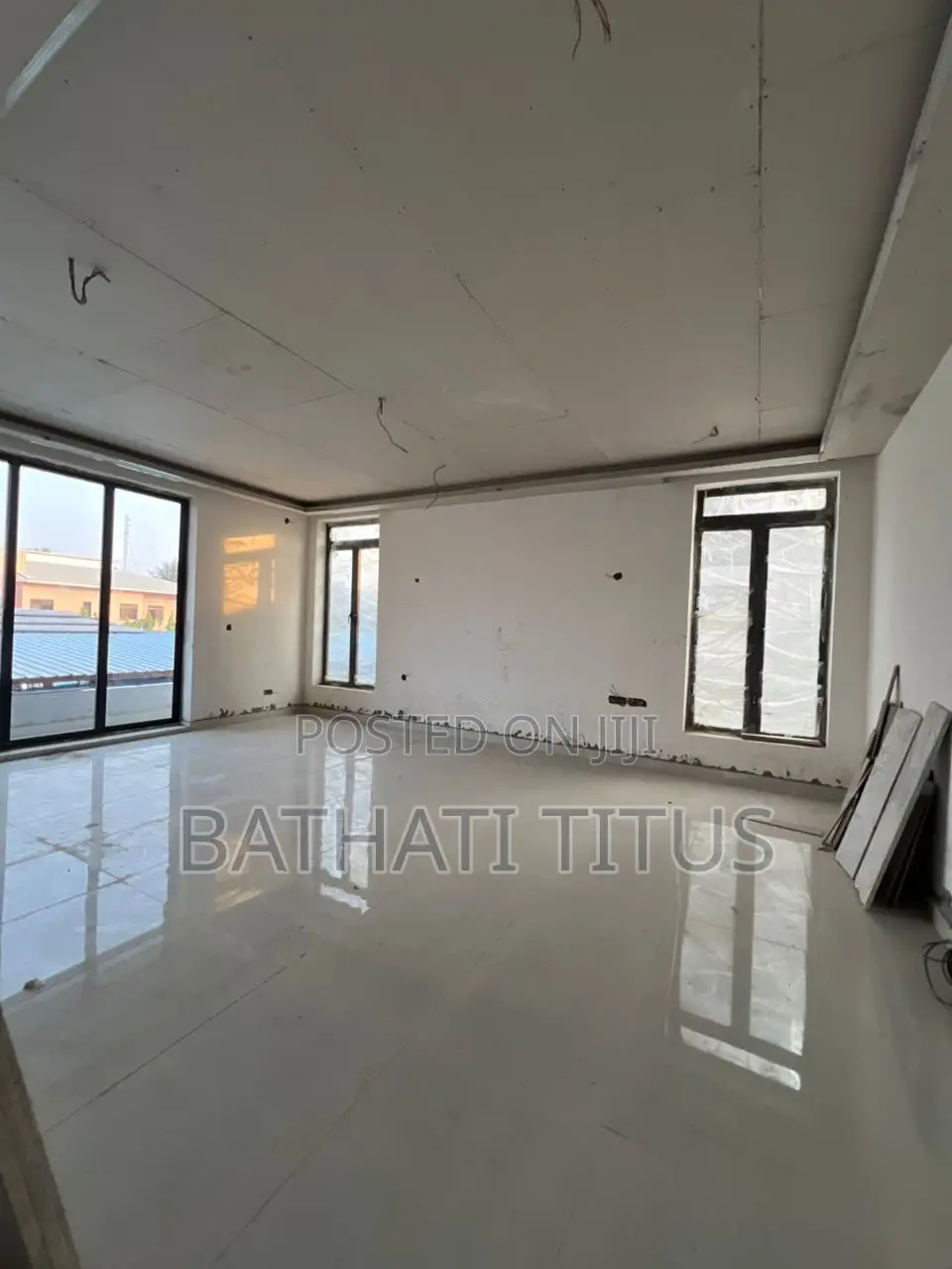 4bdrm Duplex in Life Camp for sale in Life Camp