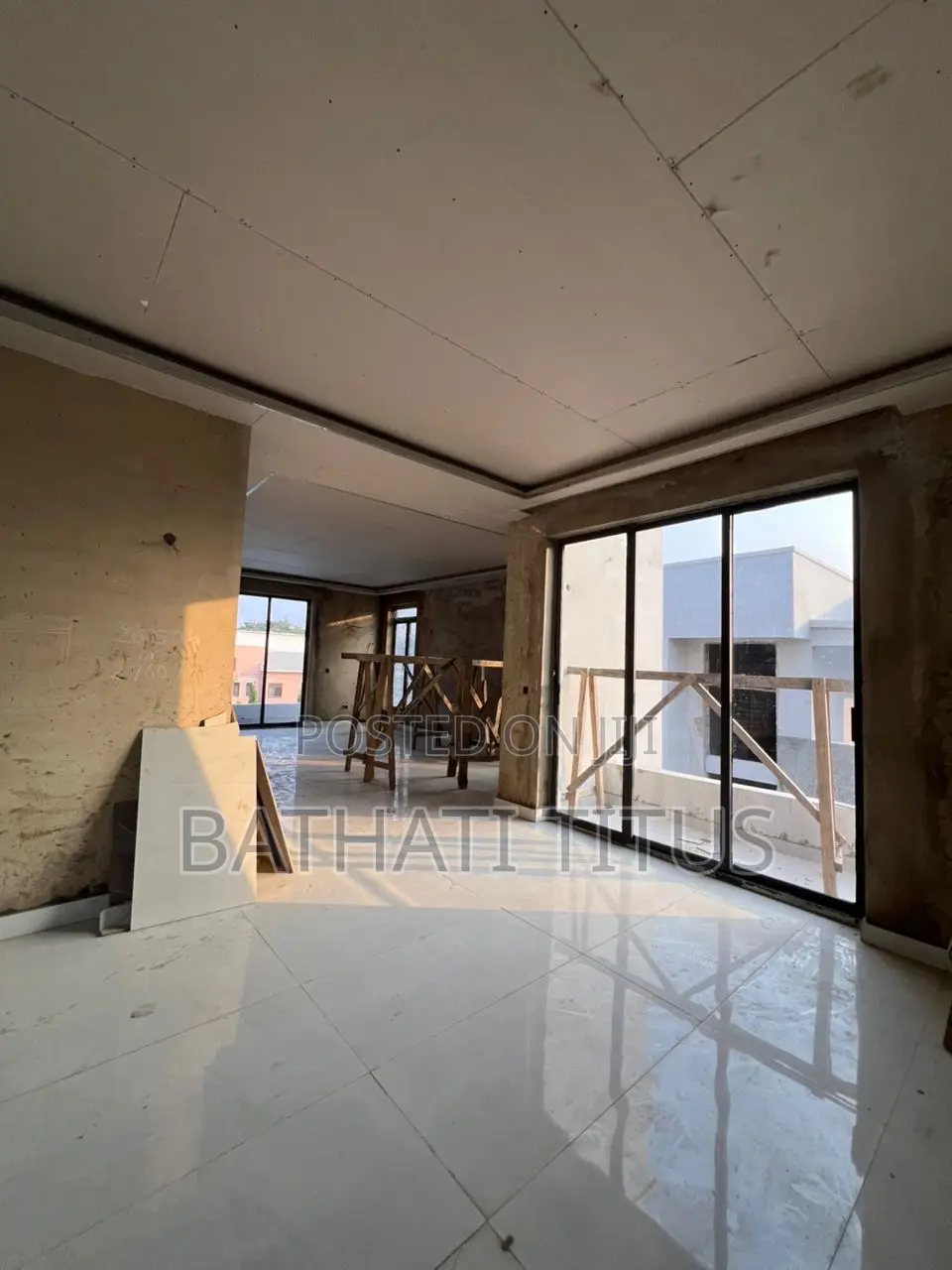 4bdrm Duplex in Life Camp for sale in Life Camp