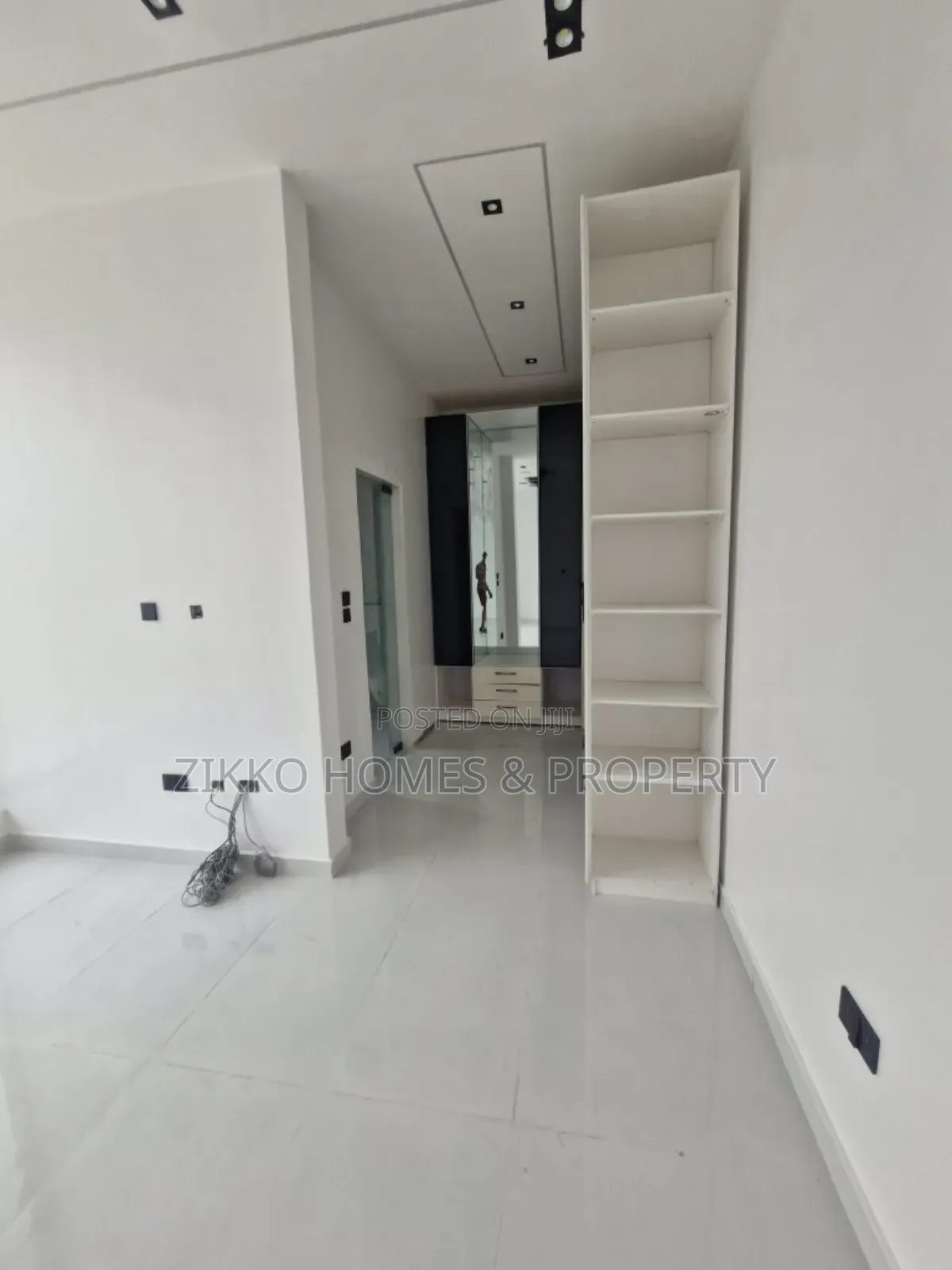 4bdrm Duplex in Ajah, Lekki for sale in Lekki